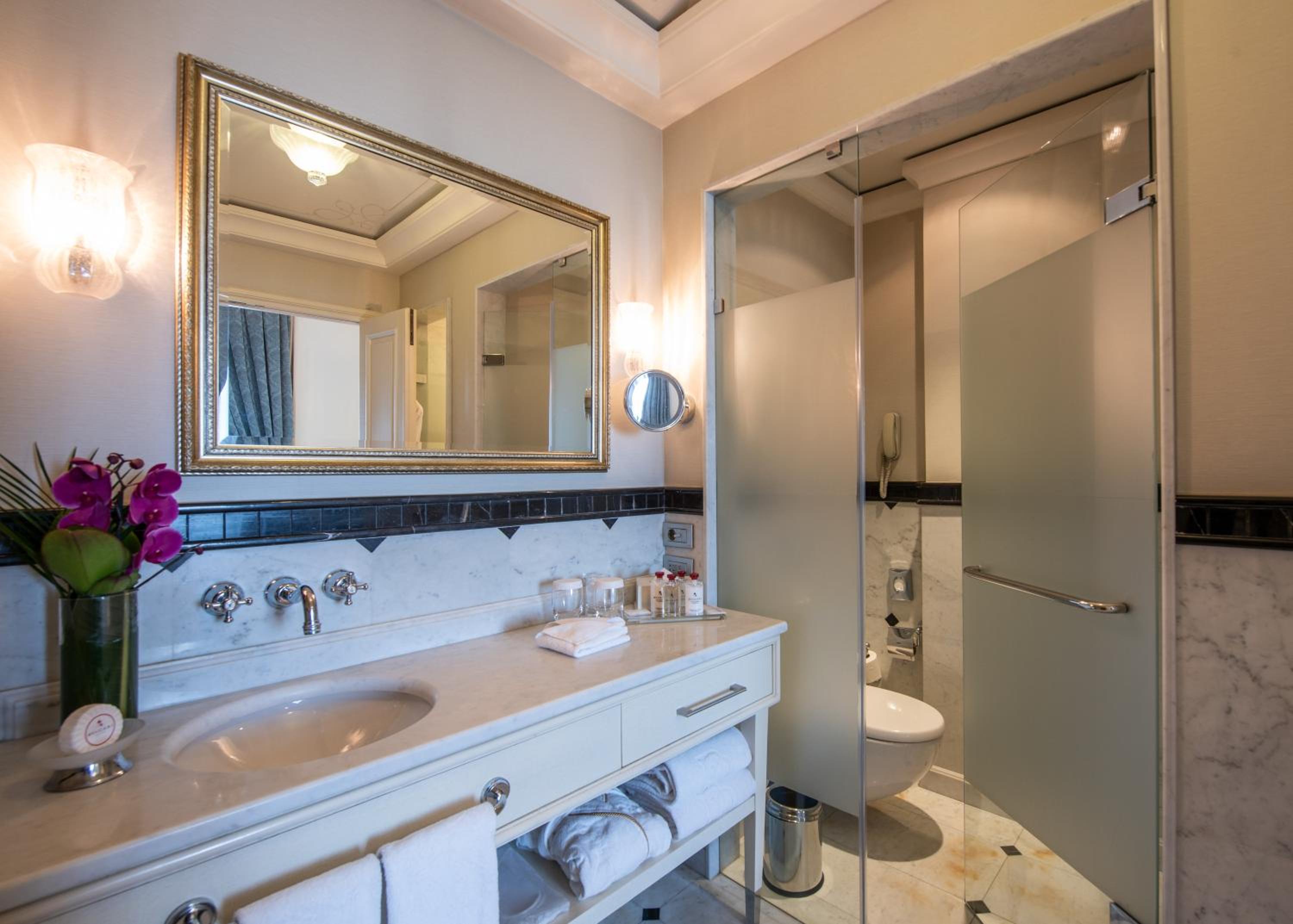 Pera Palace Hotel - Image 47