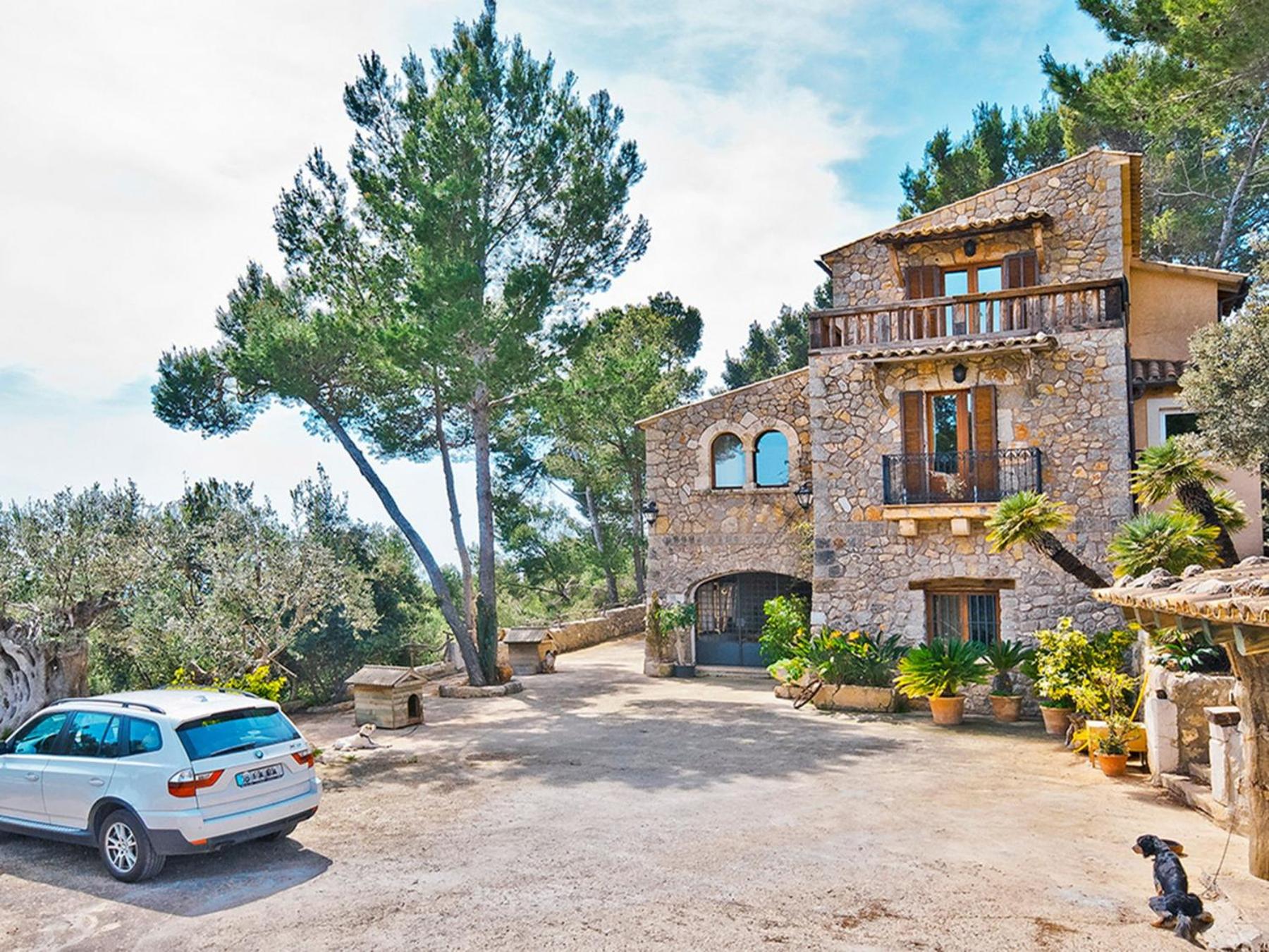 Villa Son Duri, pool and views view 4