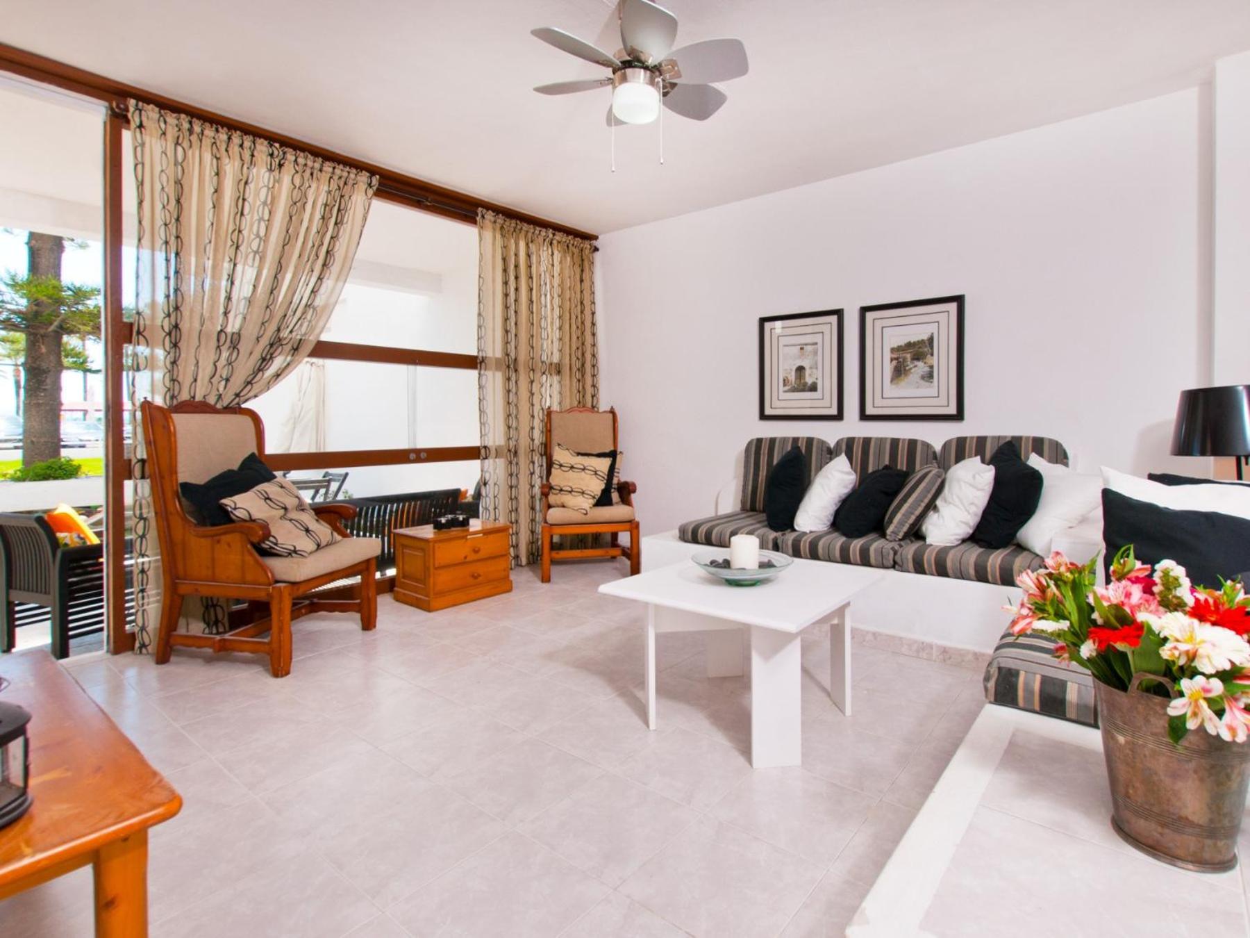Apartment Oiza Sand Castle 15 at Alcudia Beach, WIFI and aircon view 5