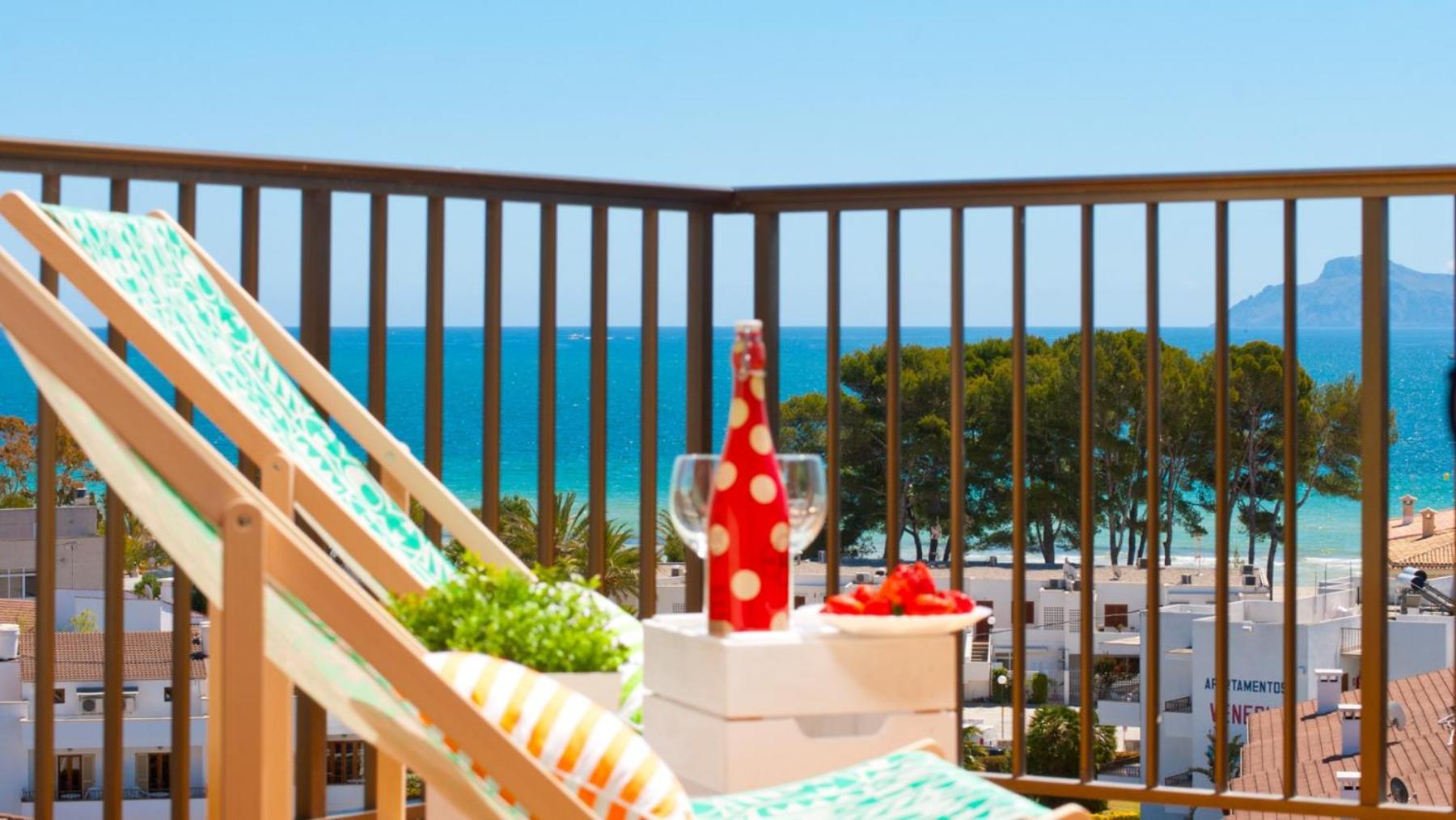 Hotel Apartment The Shell II, beach views and pool - Image 1