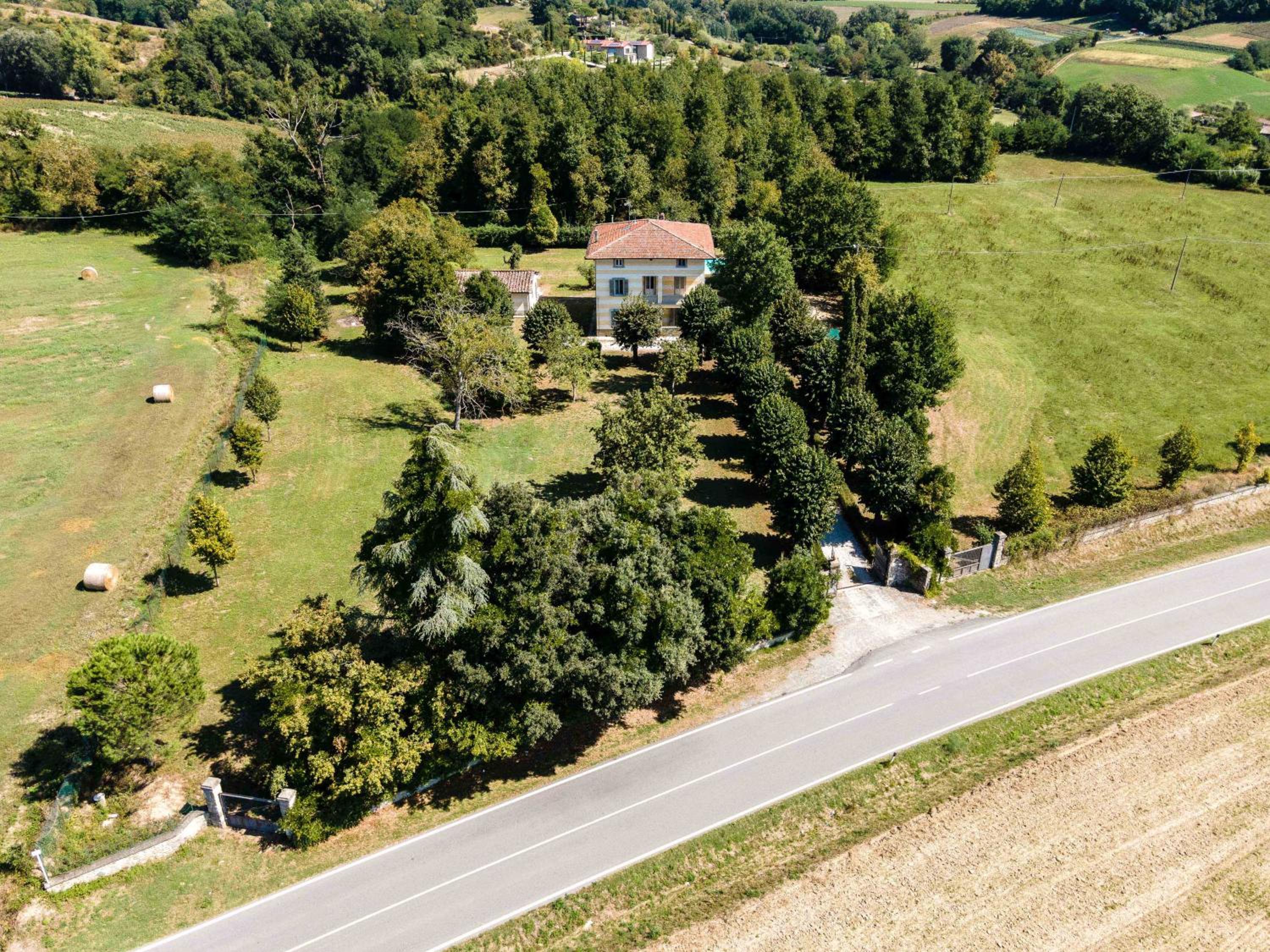 Villa Liberty Mugello - Affitti Brevi Italia view 5