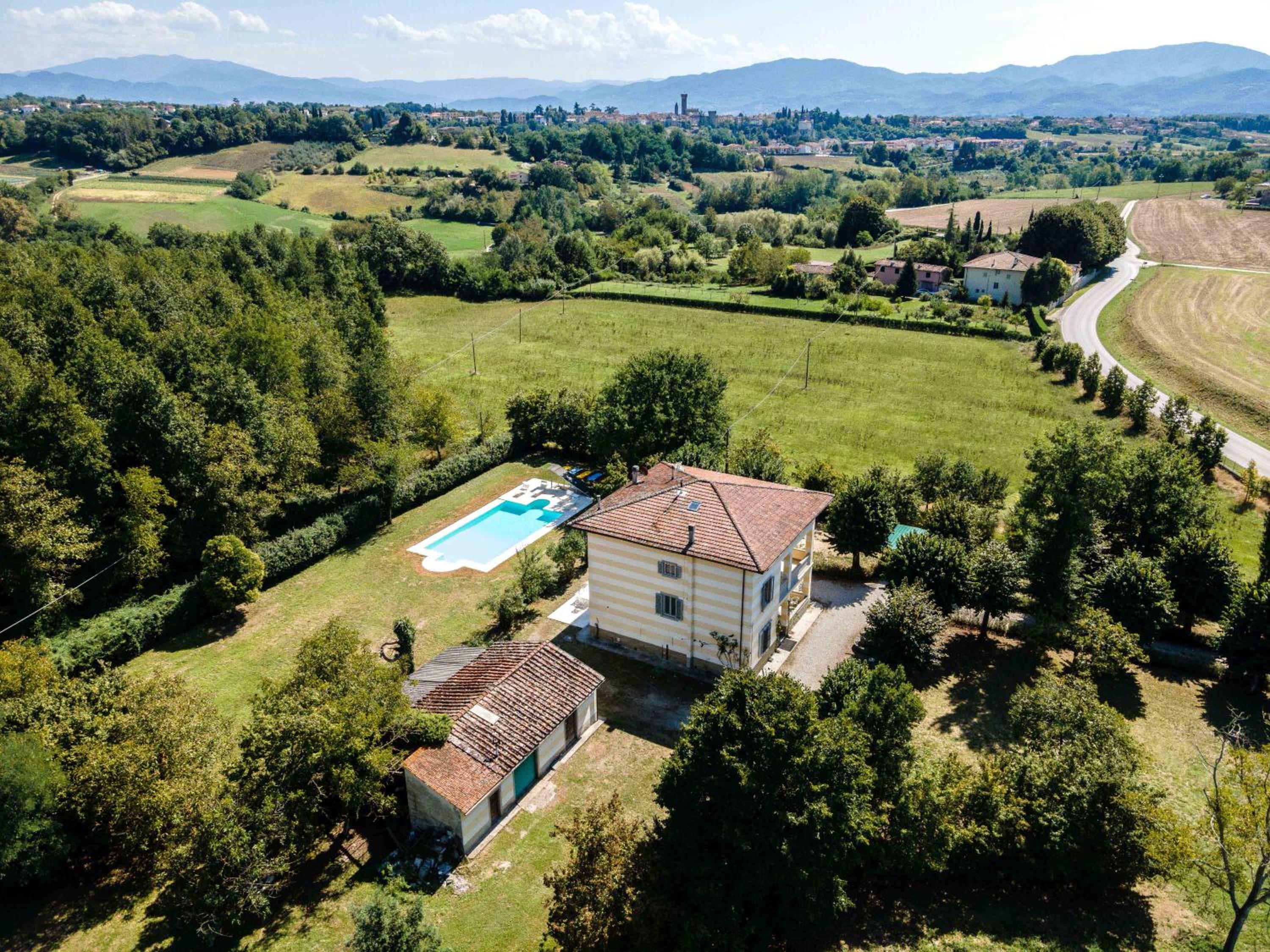 Villa Liberty Mugello - Affitti Brevi Italia view 4