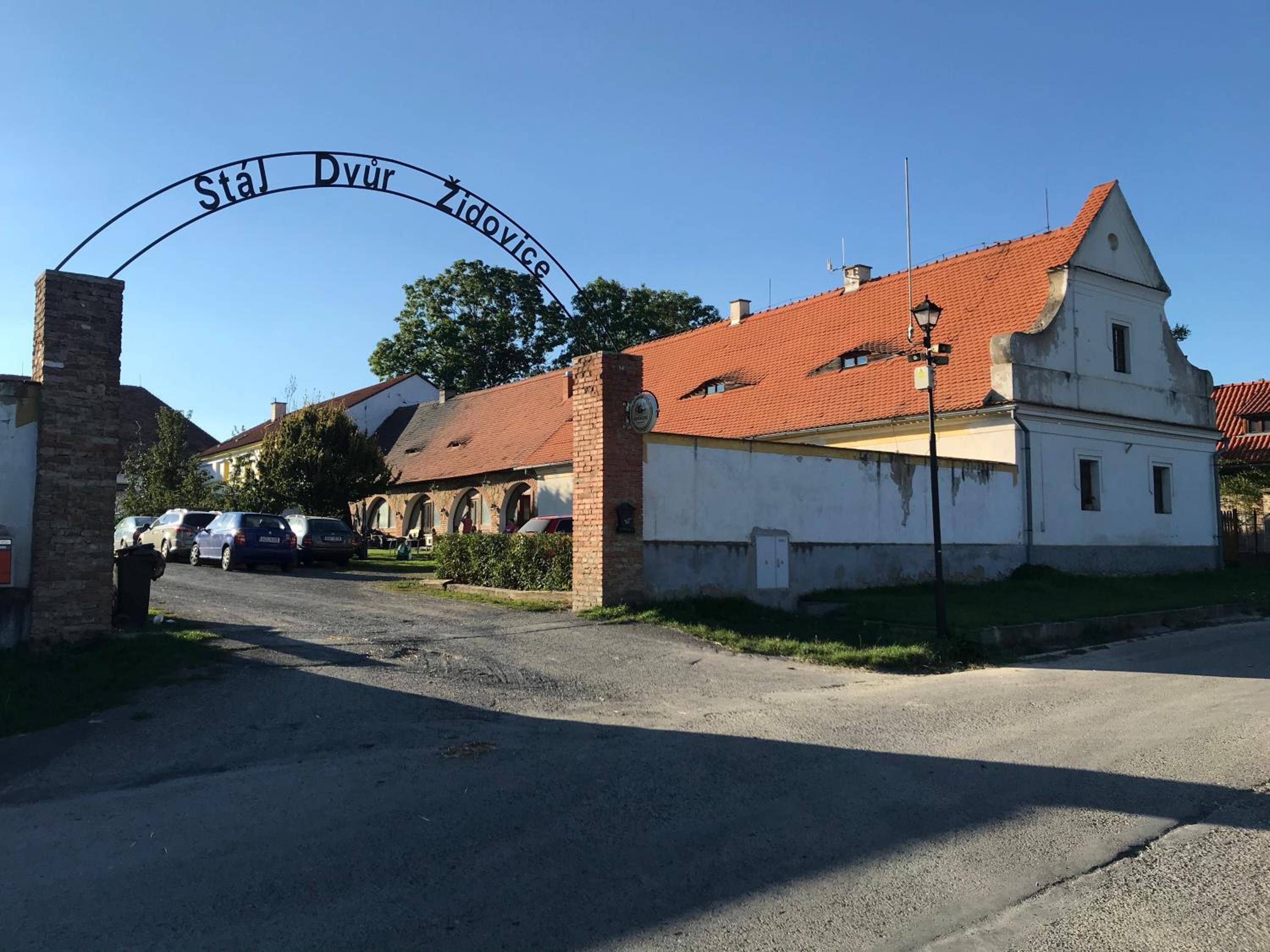 Apartmán v koňském areálu Židovice