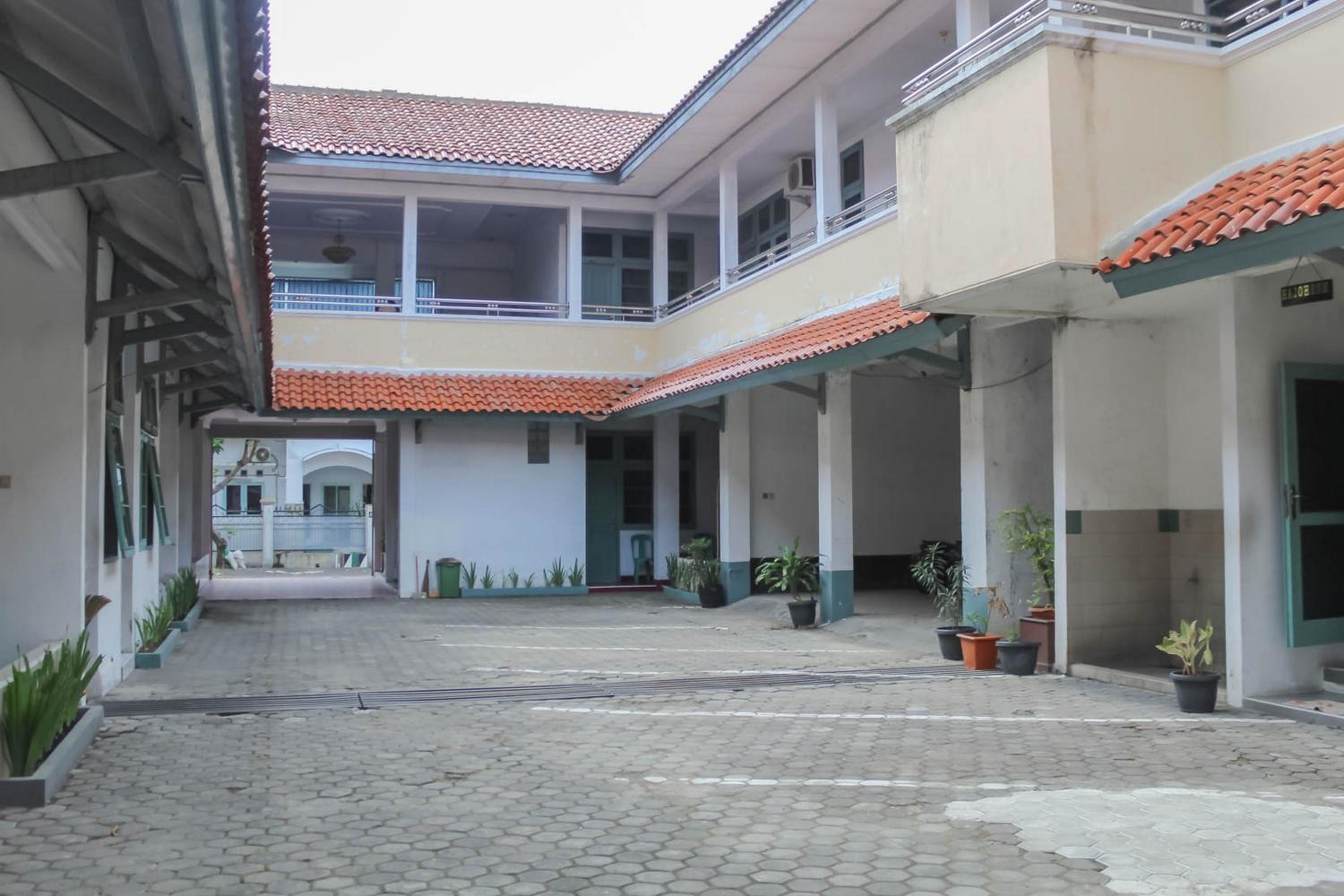 Hotel Rajawali Mitra RedDoorz view 4