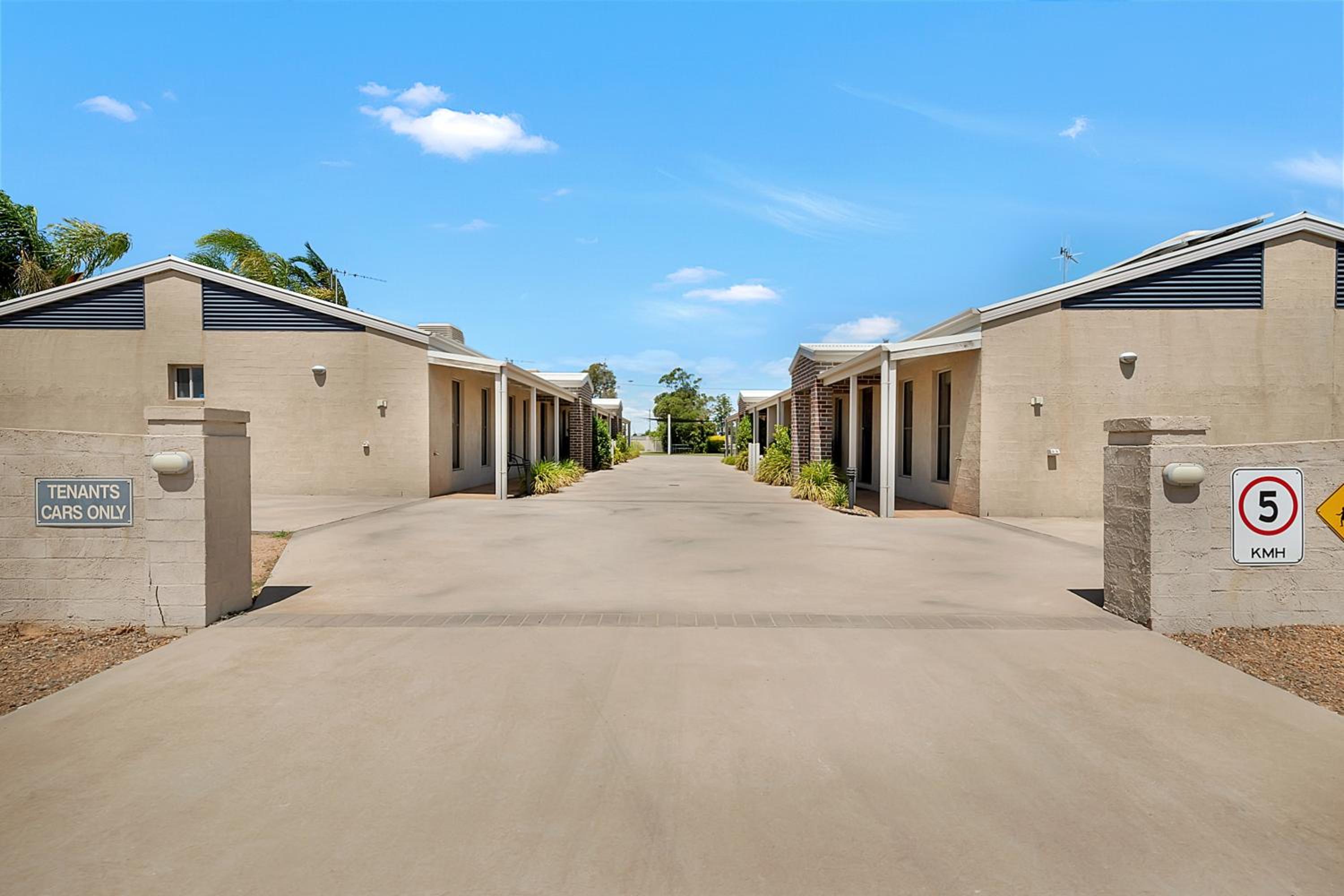 Kennedy Holiday Villas