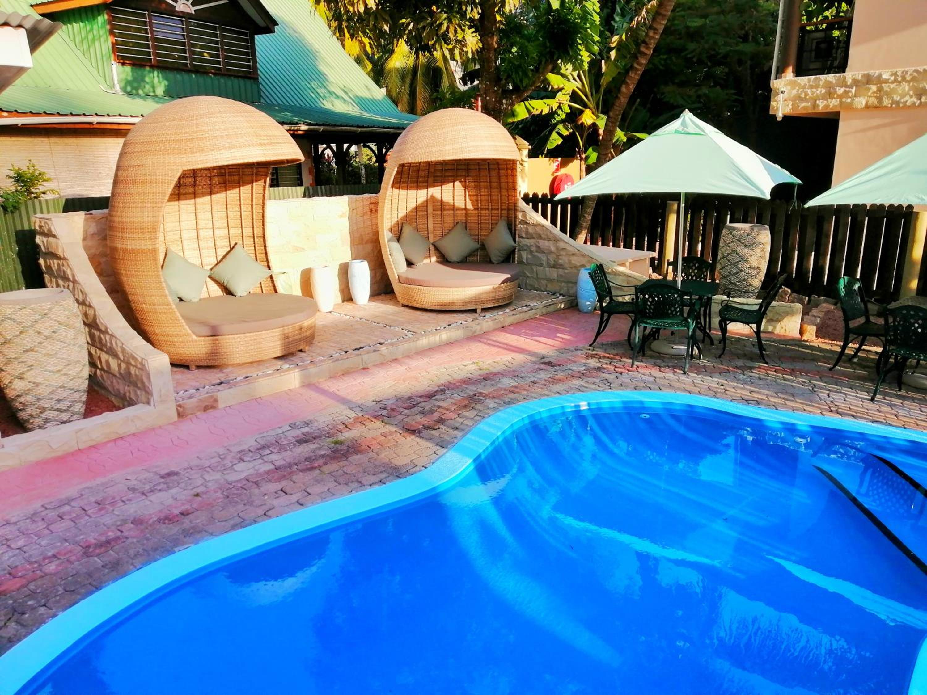 Casa De Leela Self Catering Guest House