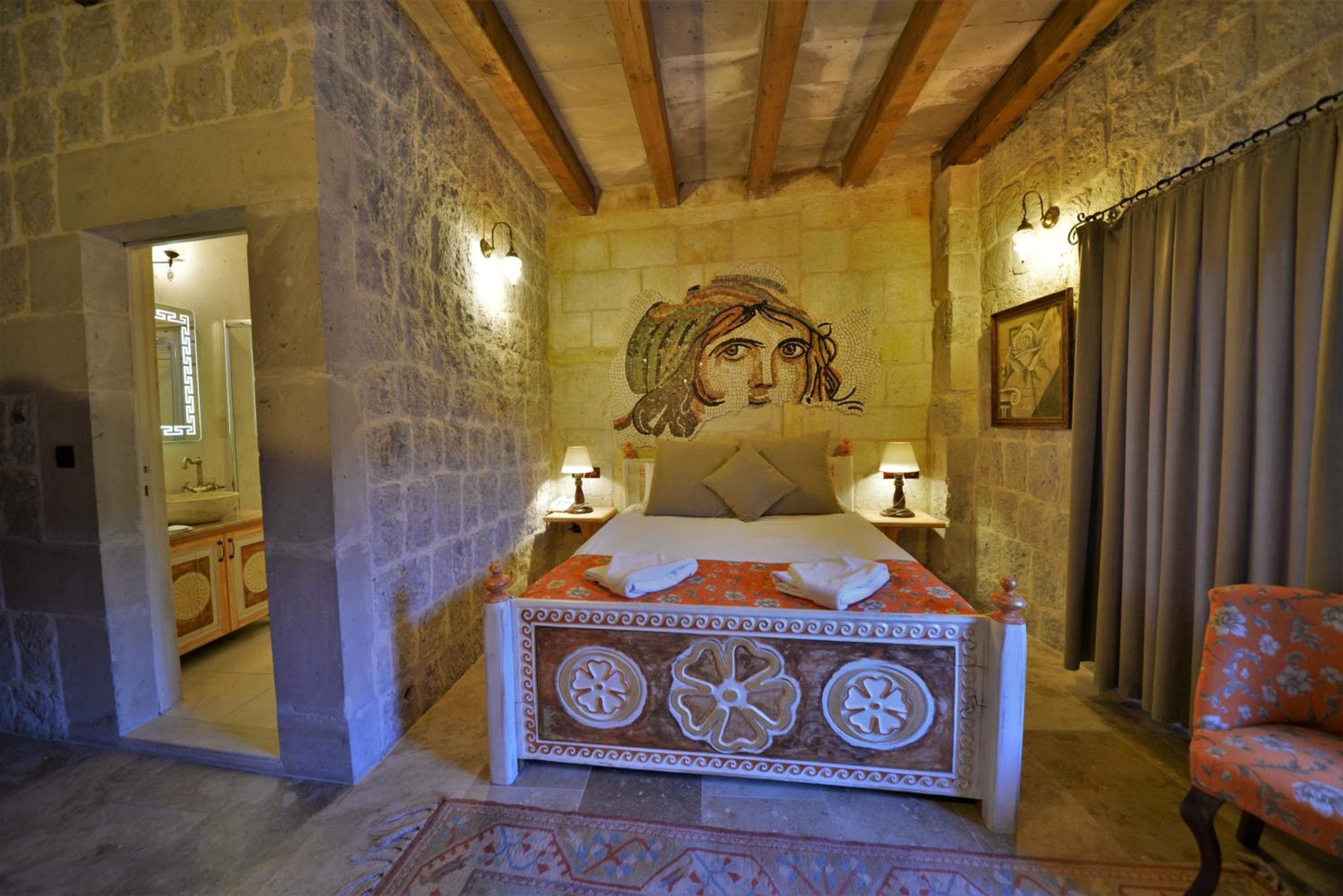 Caftan Cave Suites - Image 68