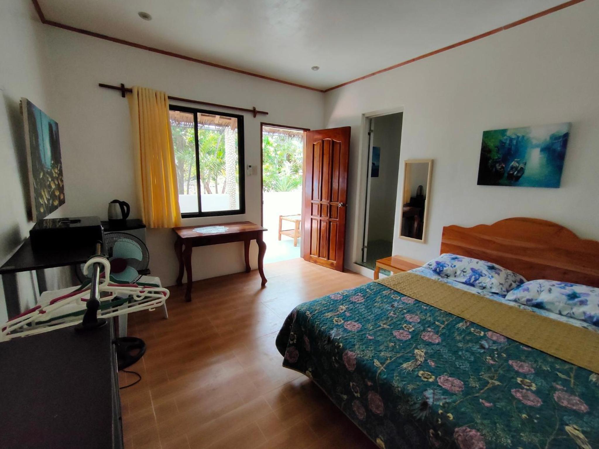 Moalboal T Breeze Coastal Resort