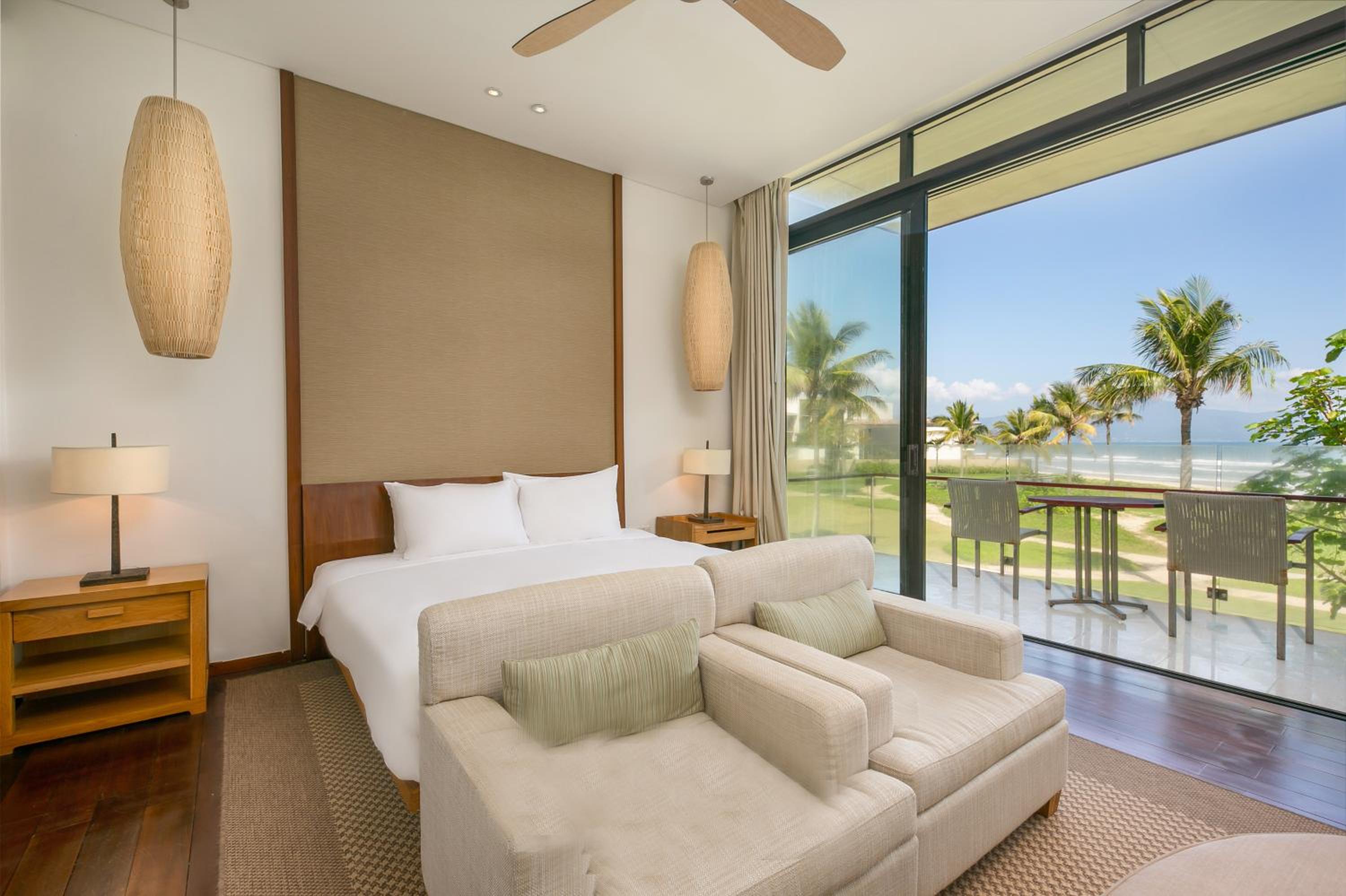 Abogo Resort Villas Beachview Da Nang view 4