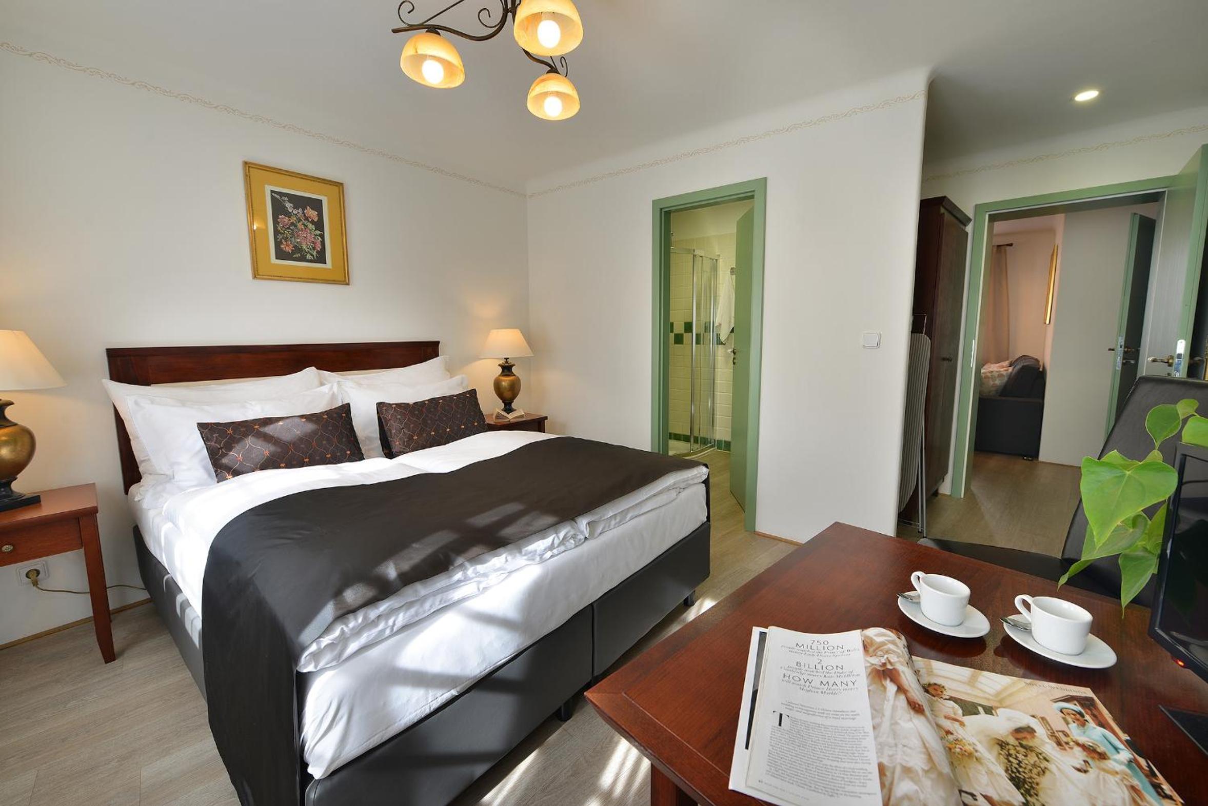 Nobles Apartments