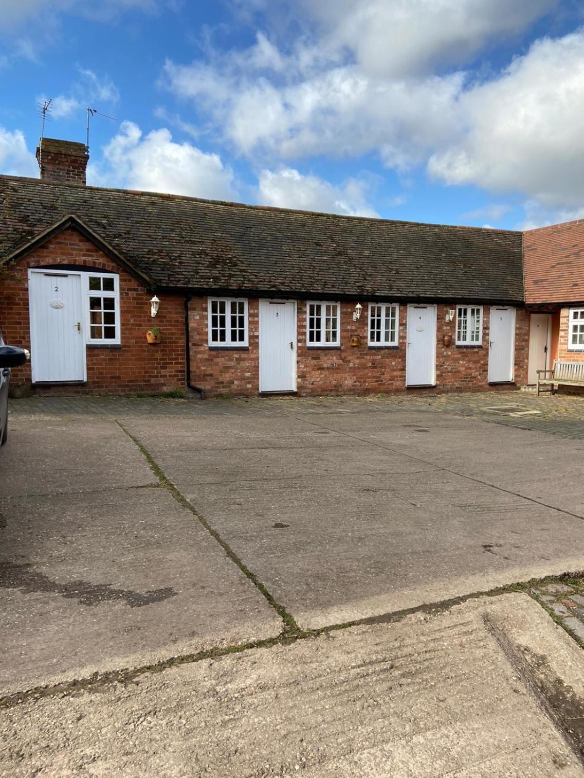 Church Farm Accommodation view 4
