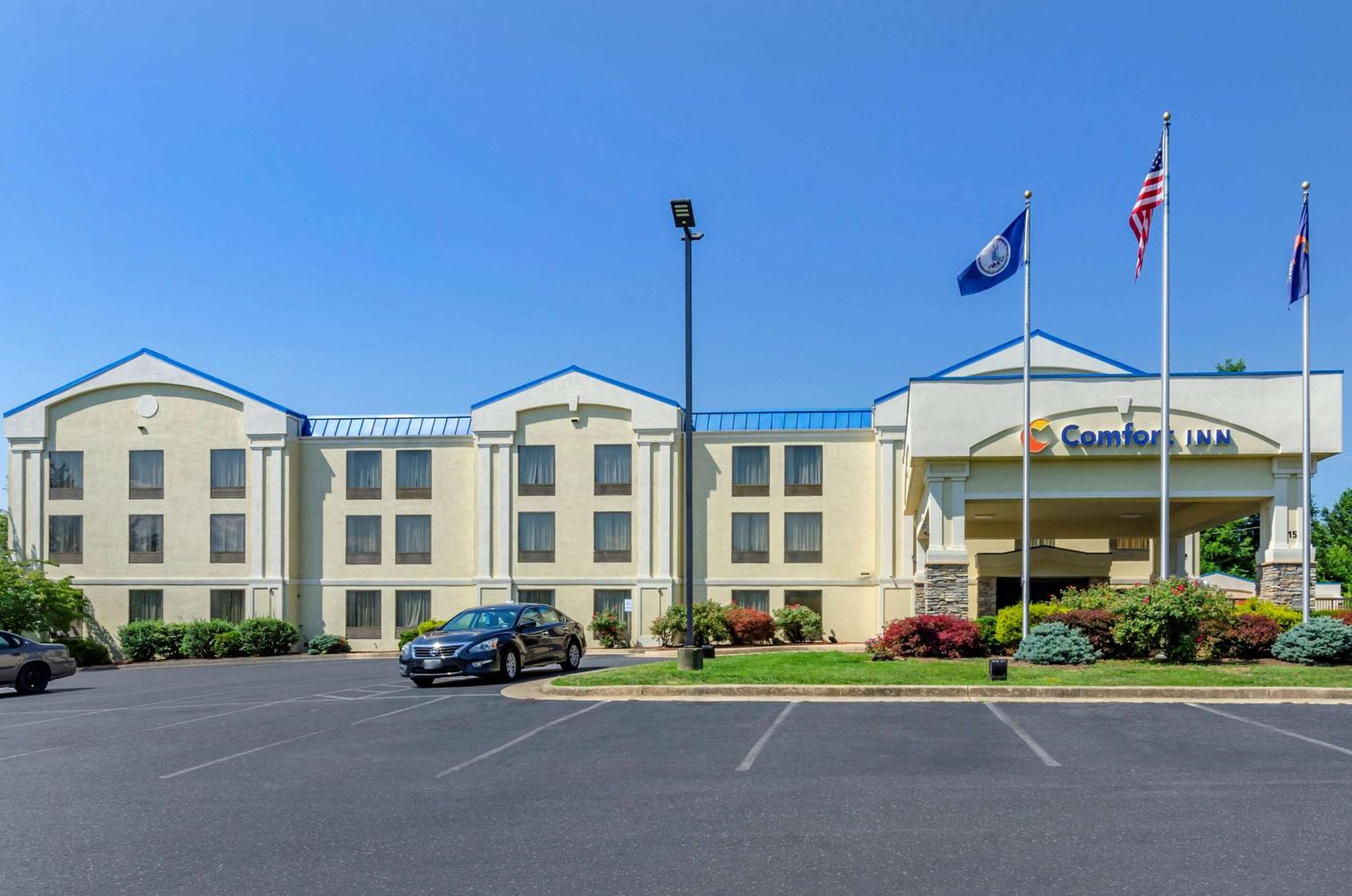 Spark by Hilton Waynesboro
