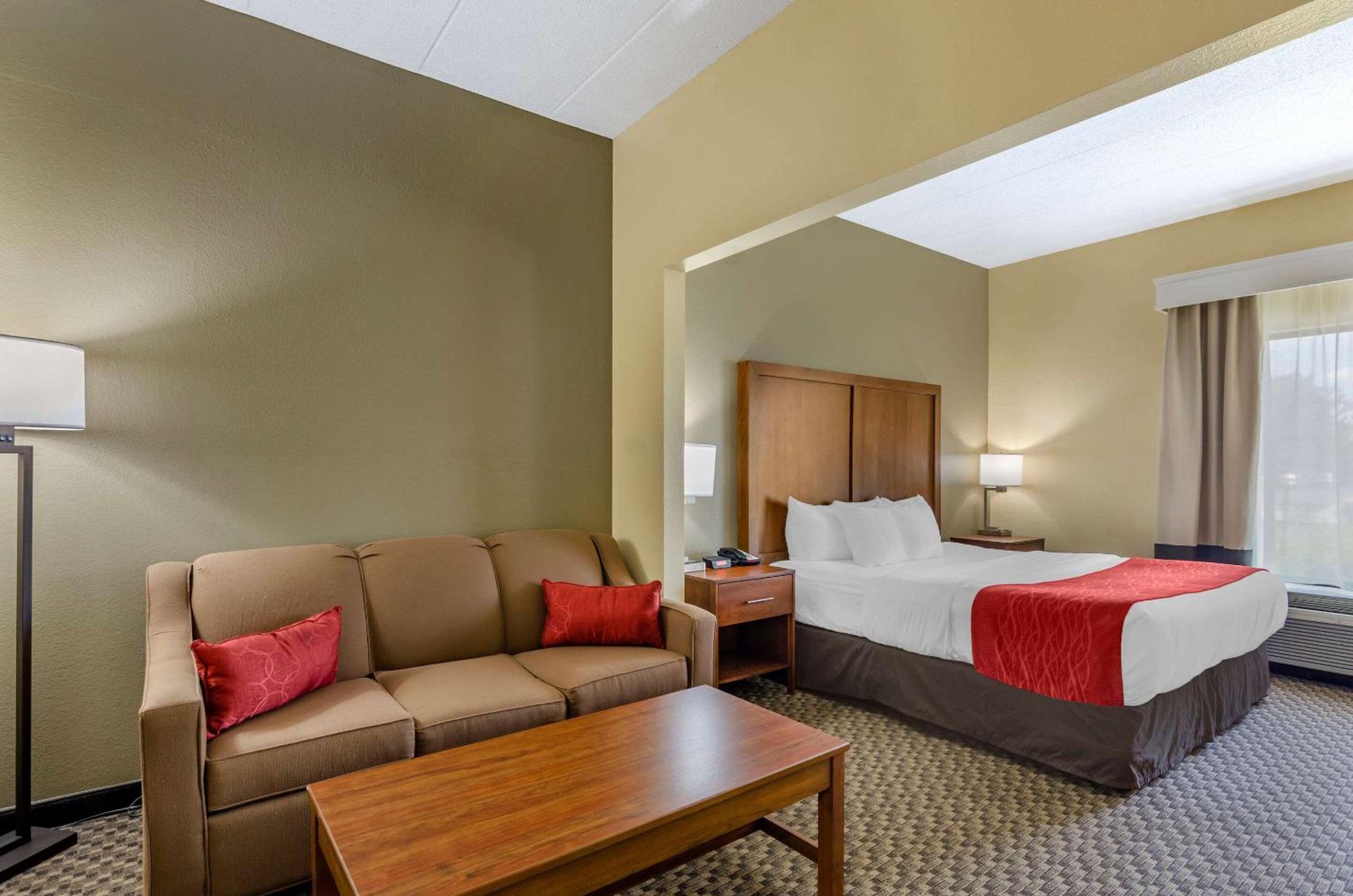 Spark by Hilton Waynesboro