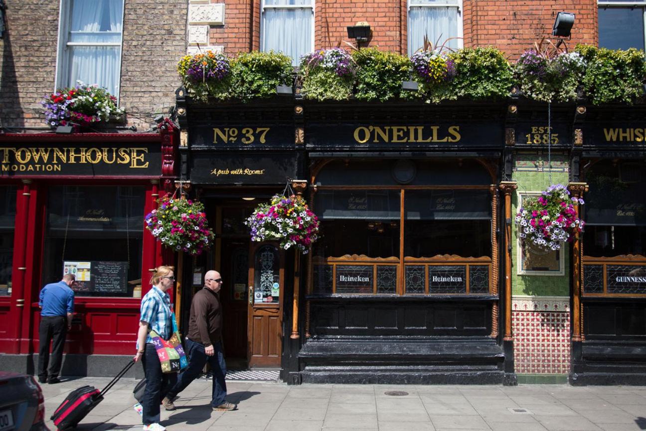 O'Neills Victorian Pub & Townhouse