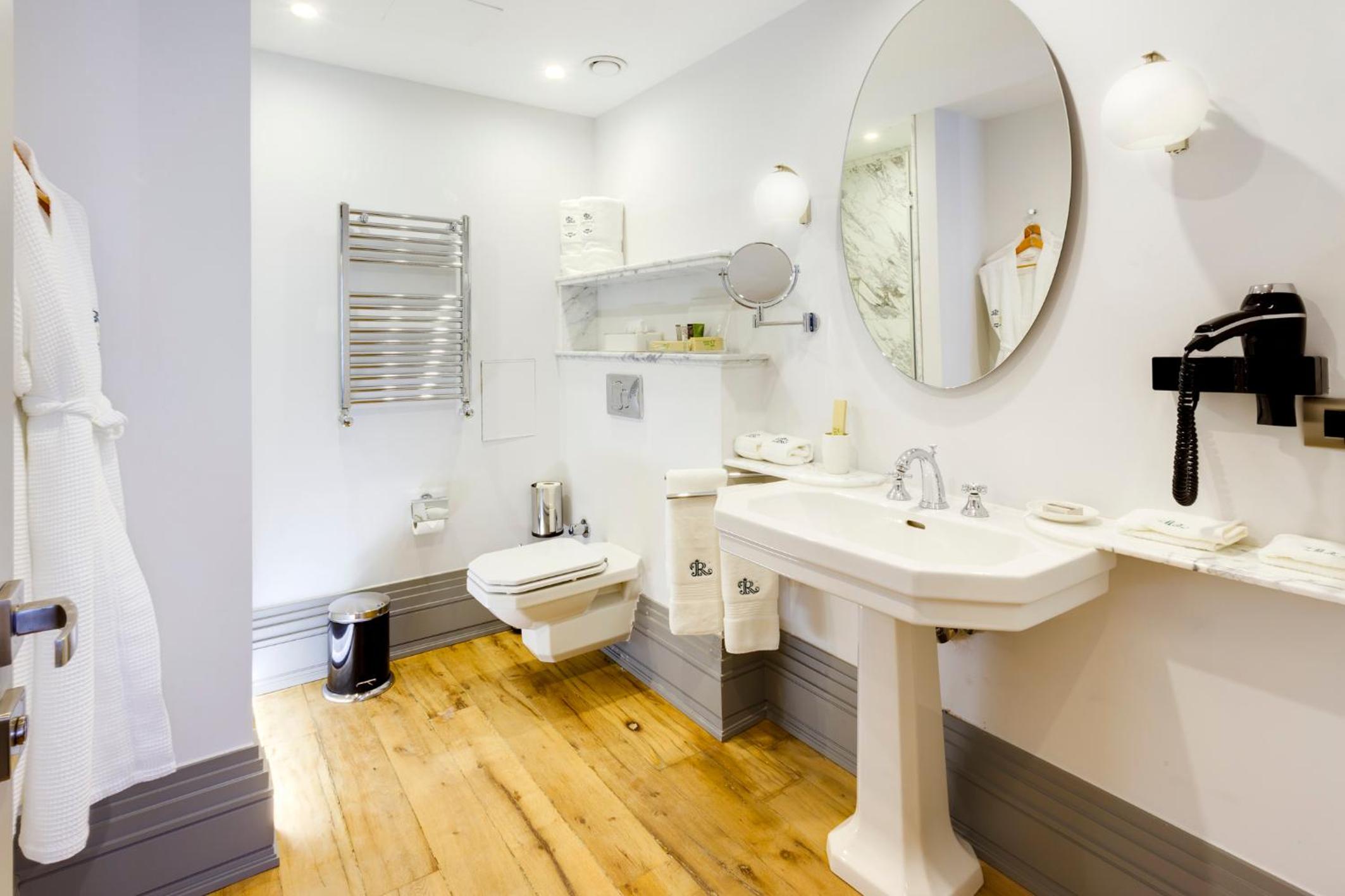 Ravouna 1906 Bosphorus Istanbul - Image 12