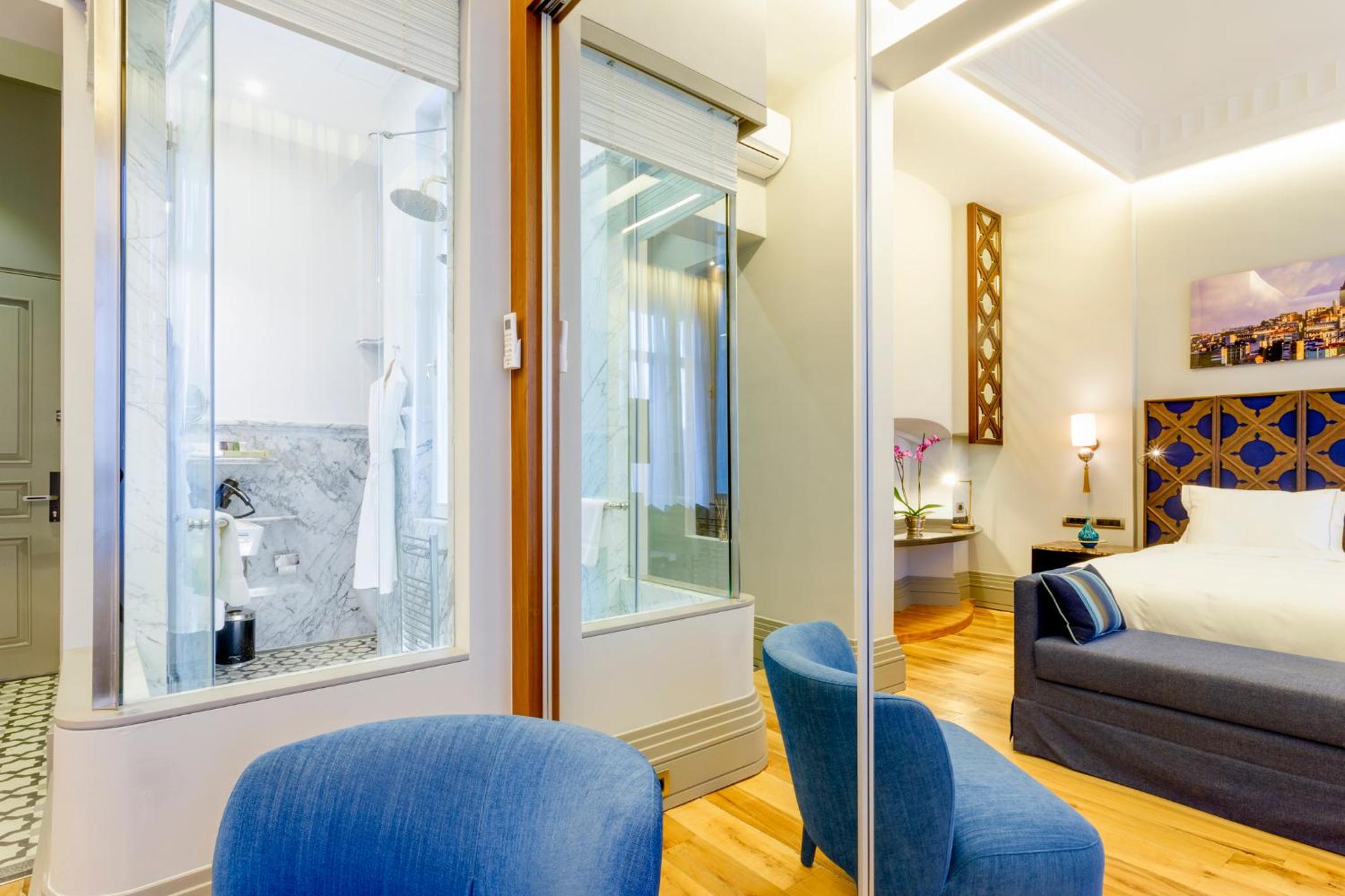 Ravouna 1906 Bosphorus Istanbul - Image 9