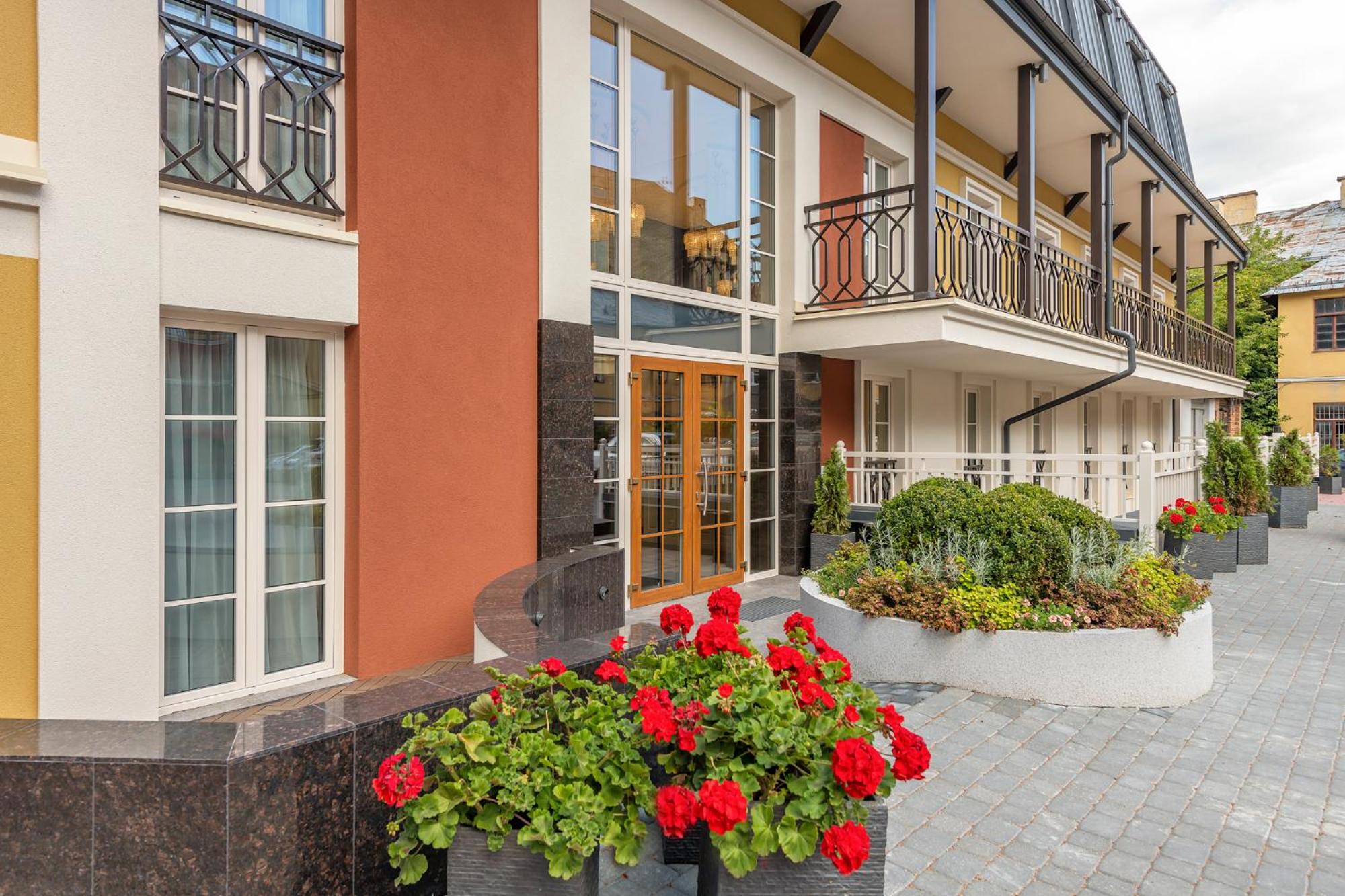 Kesminta Apartments