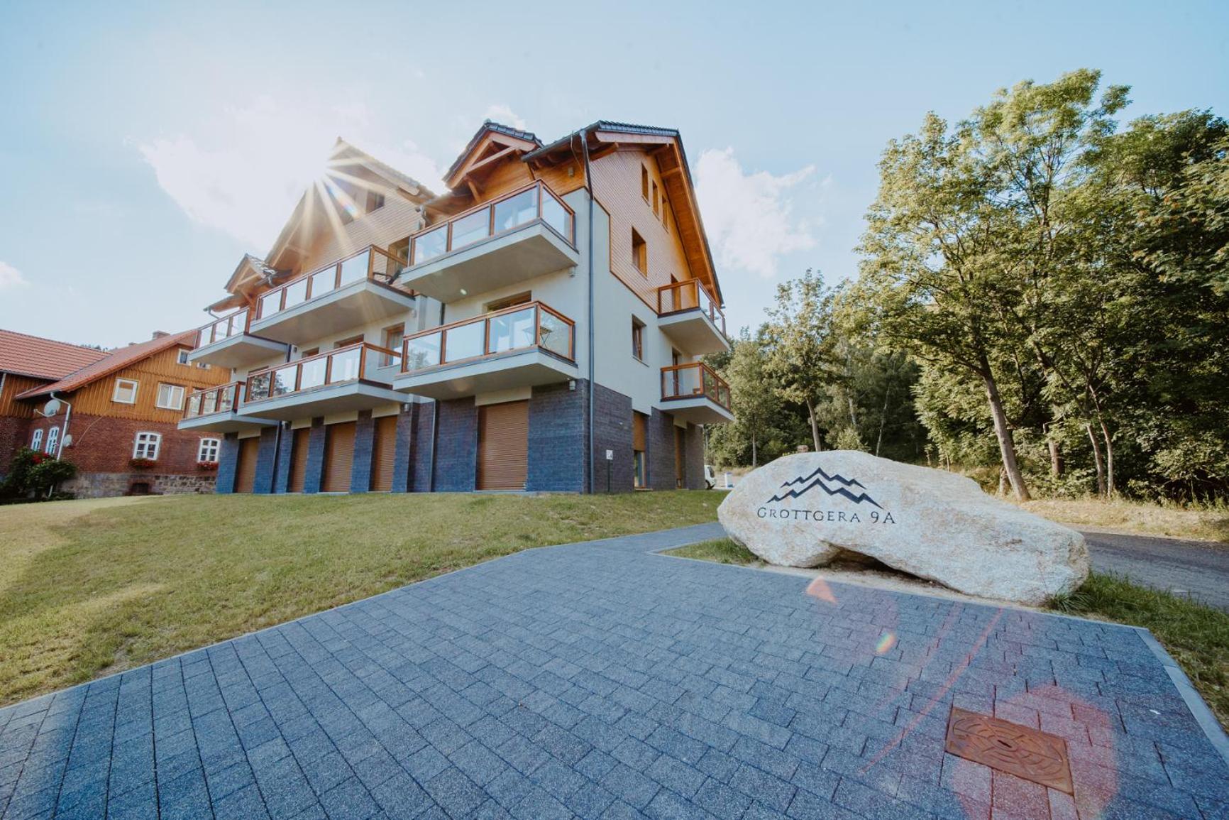 Marta Grottgera Apartments view 2