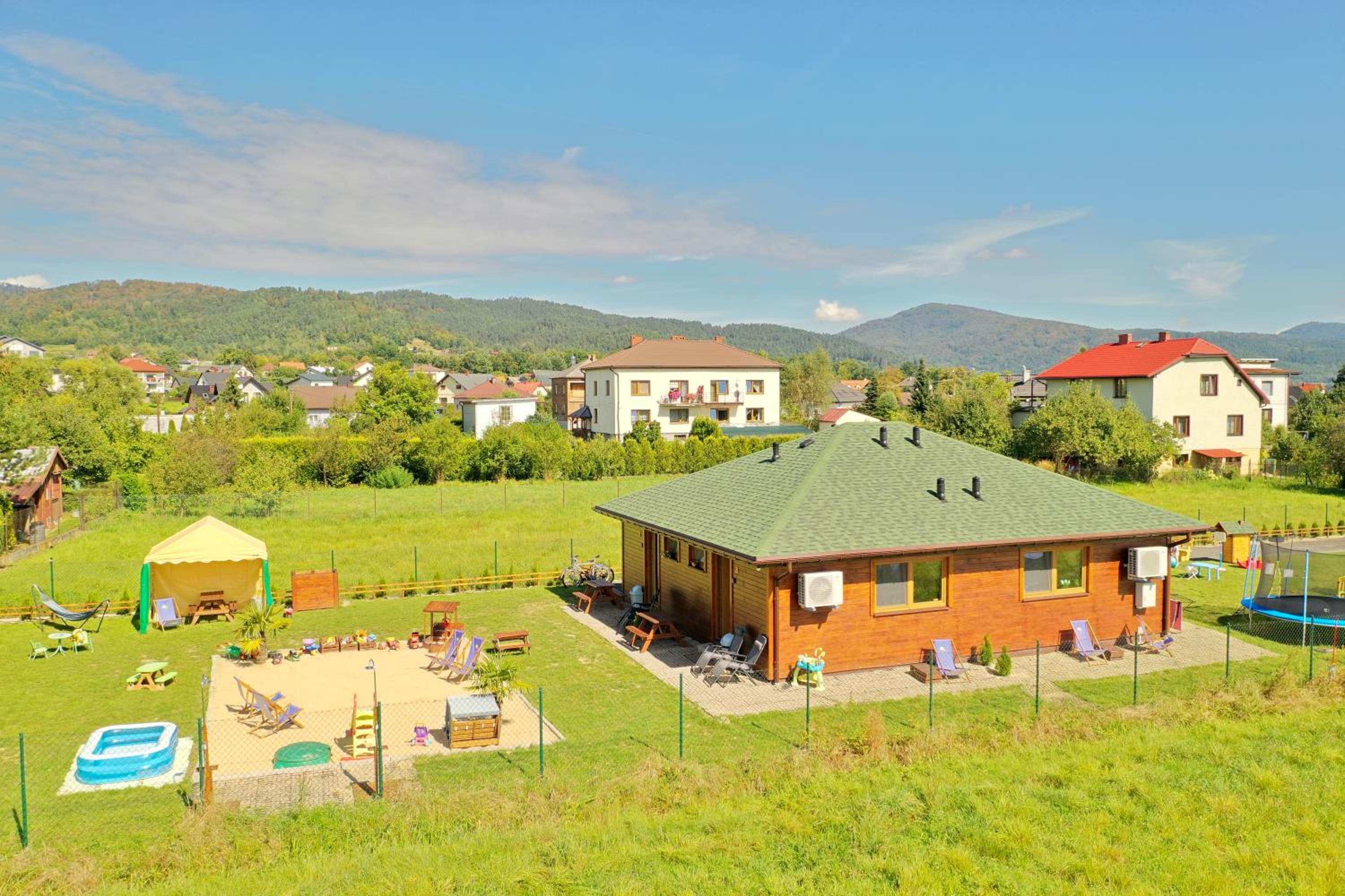 Apartamenty przy Jeziorze Żywieckim z widokiem na Skrzyczne