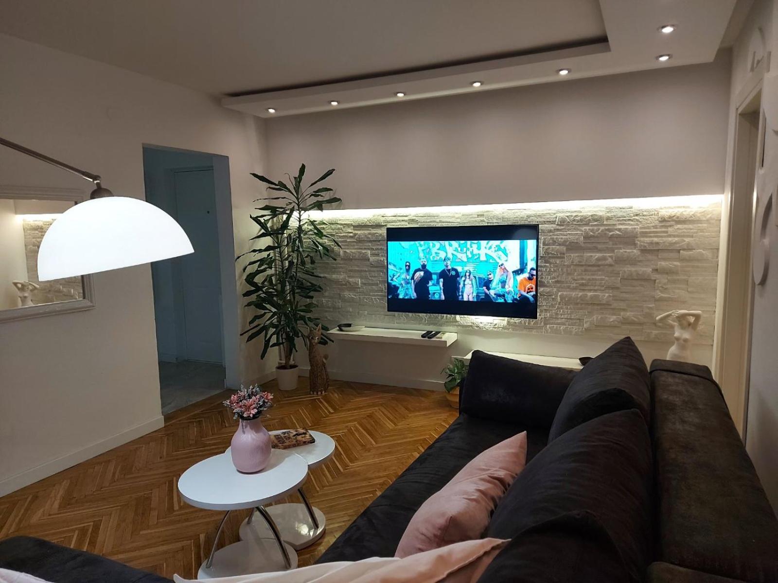 Apartment De Luna Belgrade view 3