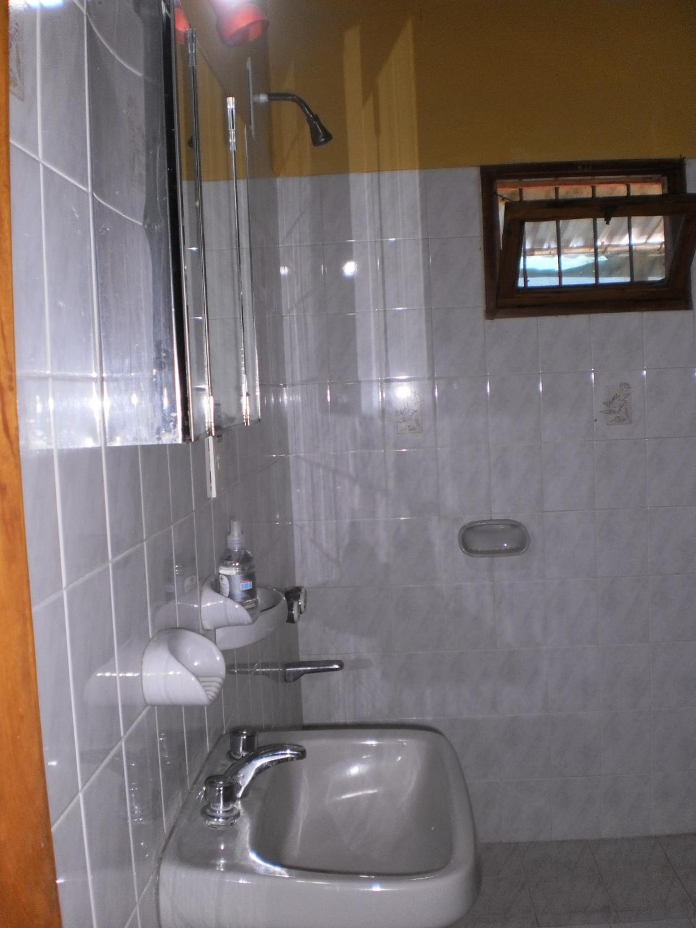 Hostel Rogupani