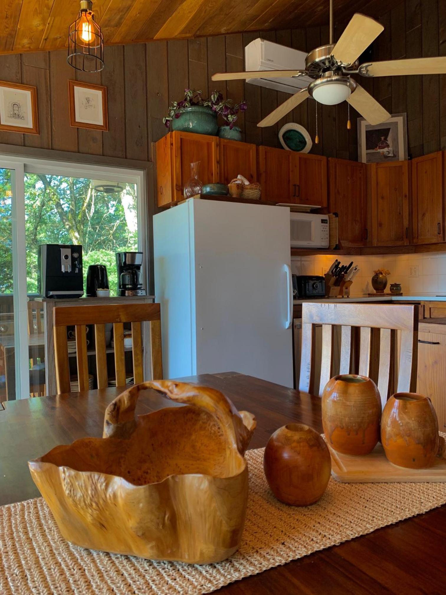 The Fraser River's Edge BB Lodge - Property Image 1