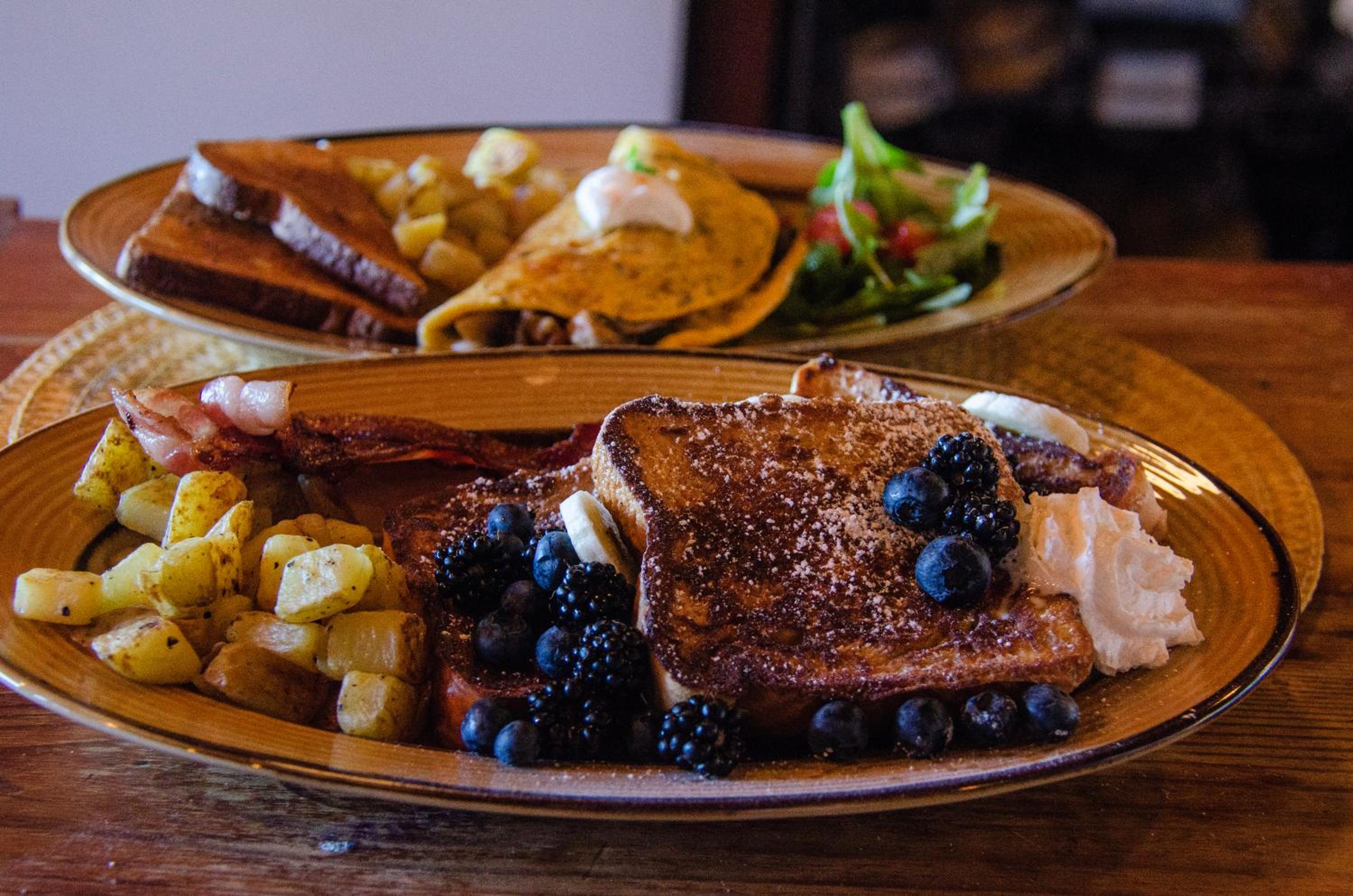 The Fraser River's Edge BB Lodge - Property Image 46