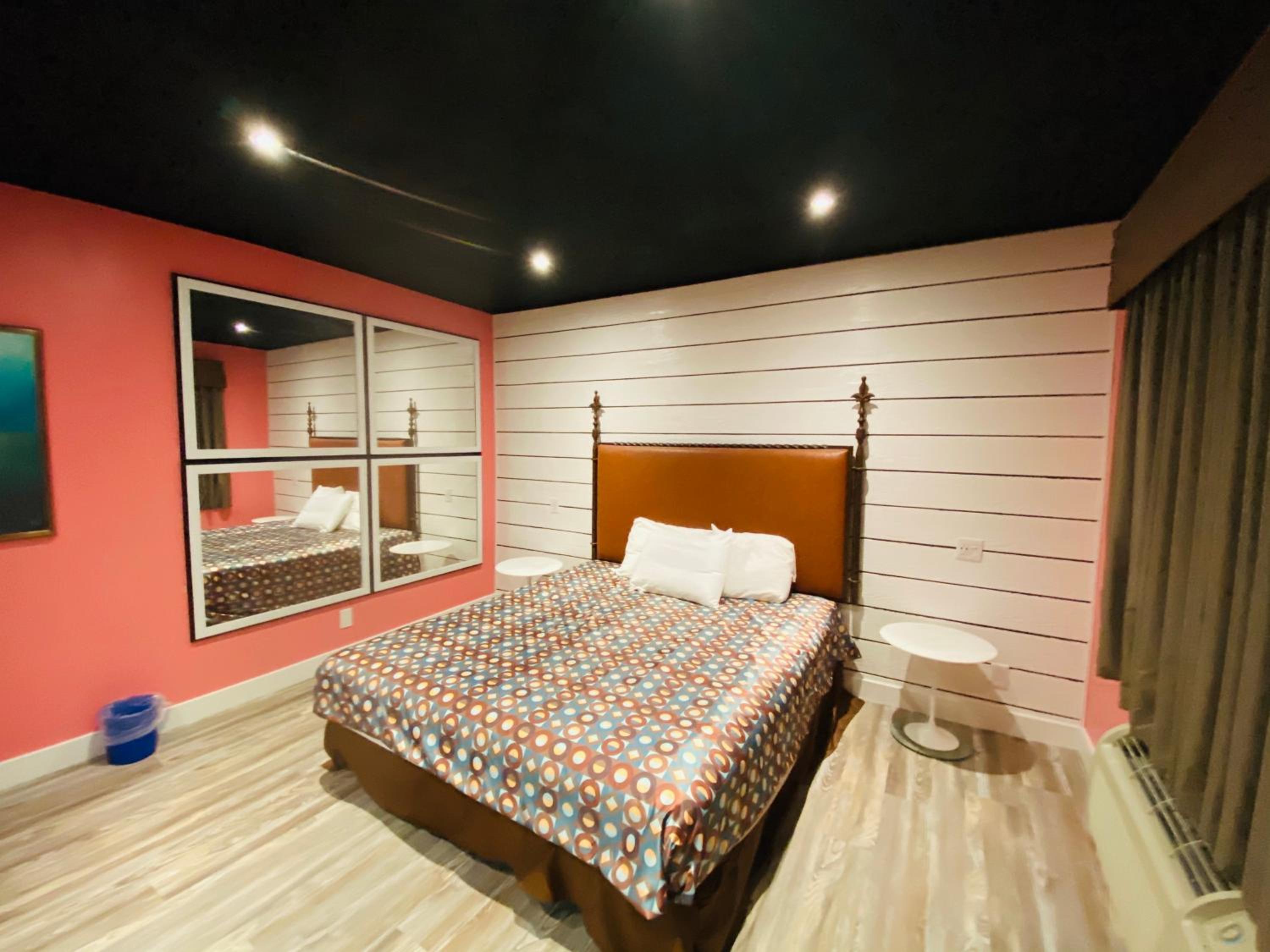Casa Valentine Inn - Los Angeles