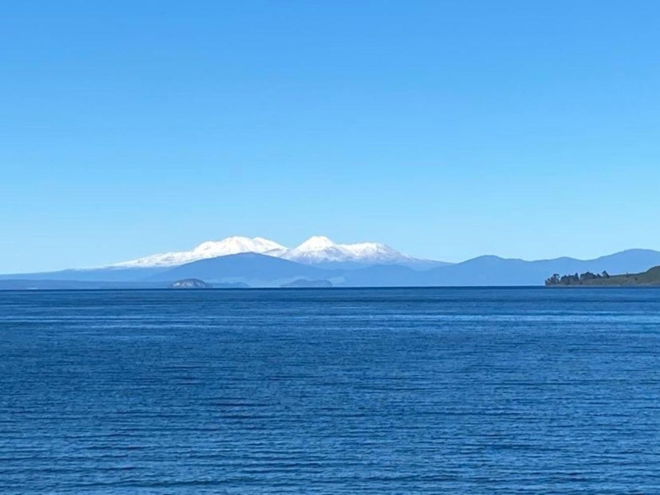 Lake Taupo Motor Inn view 3