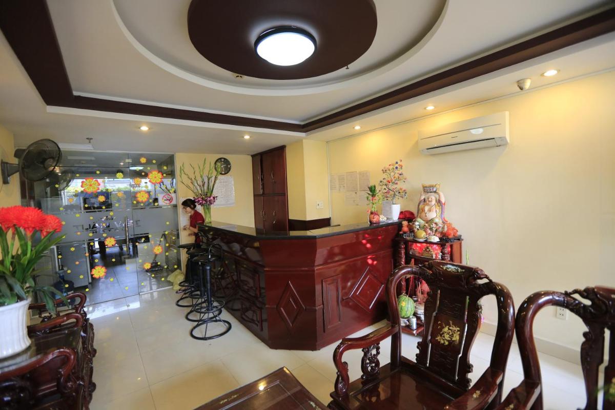 hotel reception
