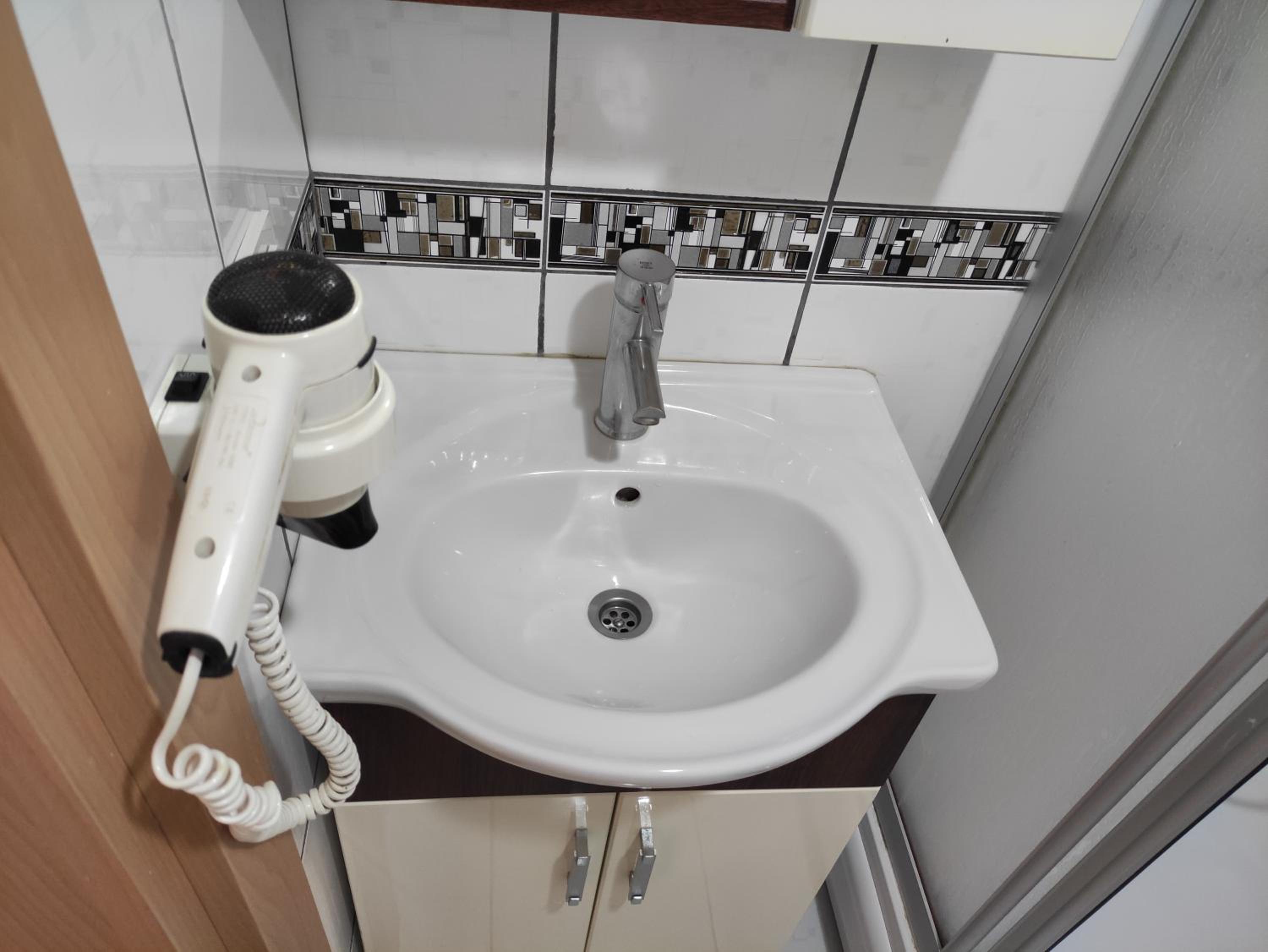 Marmara Guesthouse - Image 143