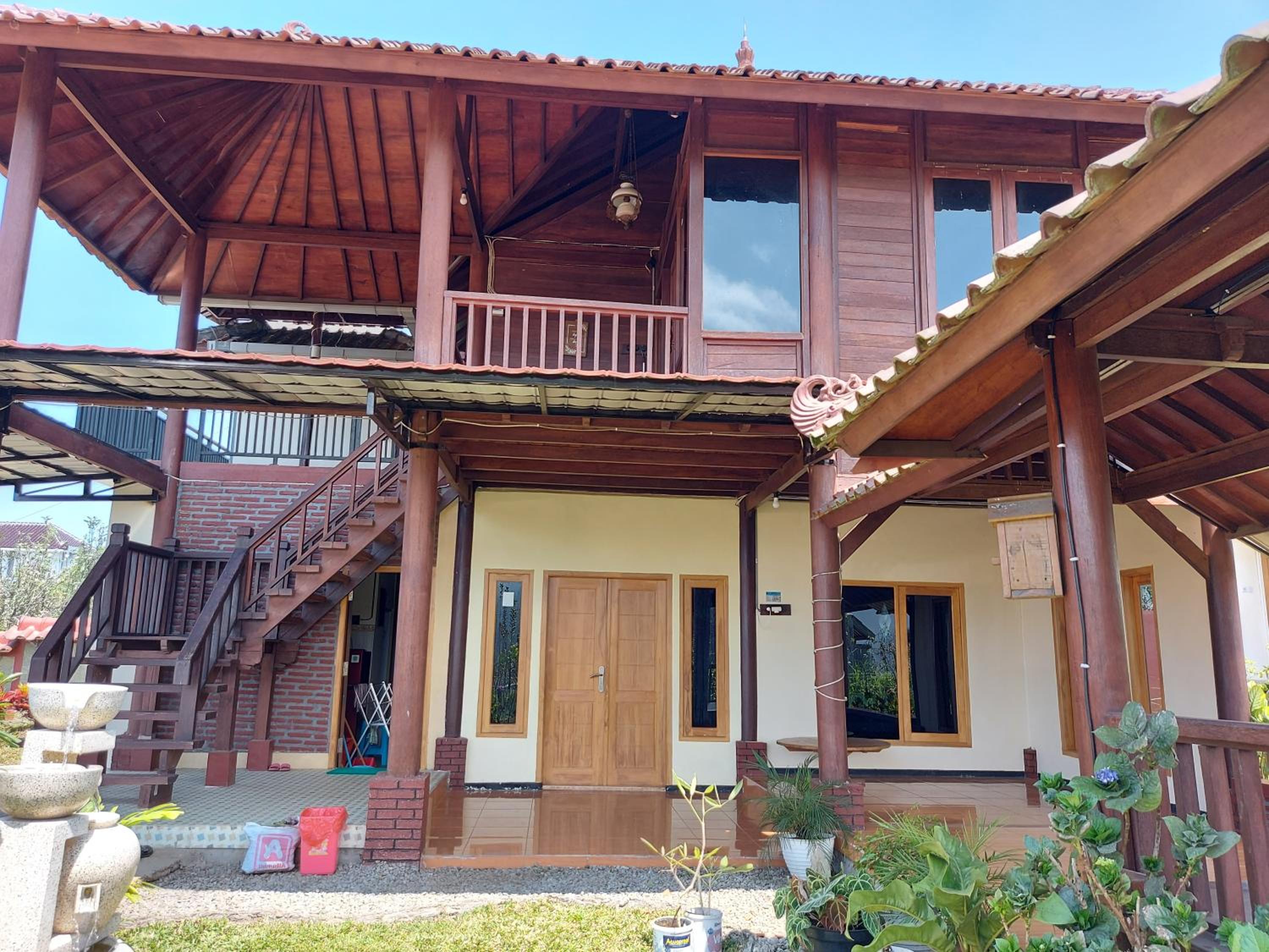 Omah Kayoe Elok view 5