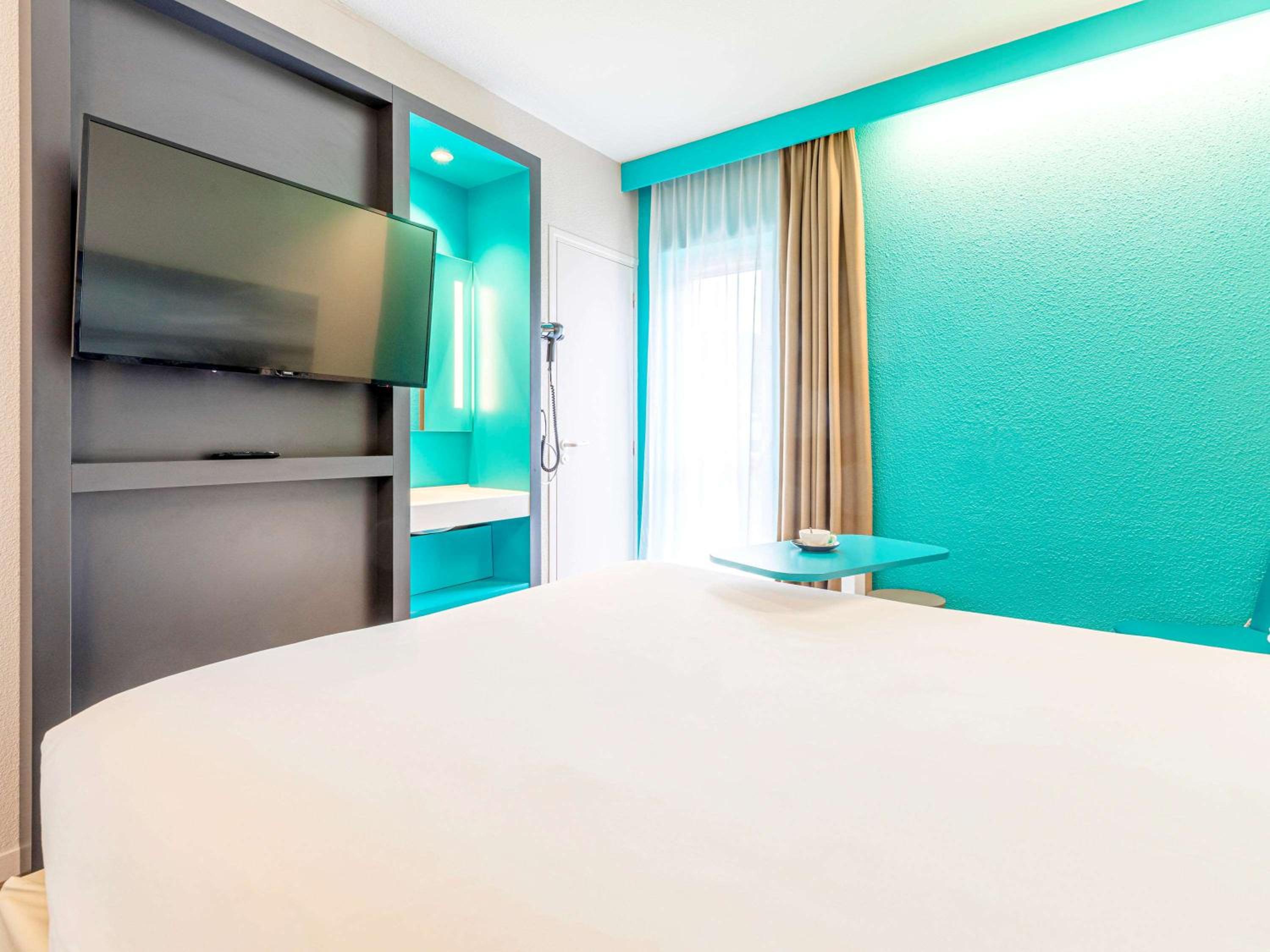 Quimper Vacations - ibis Styles Quimper - Property Image 3