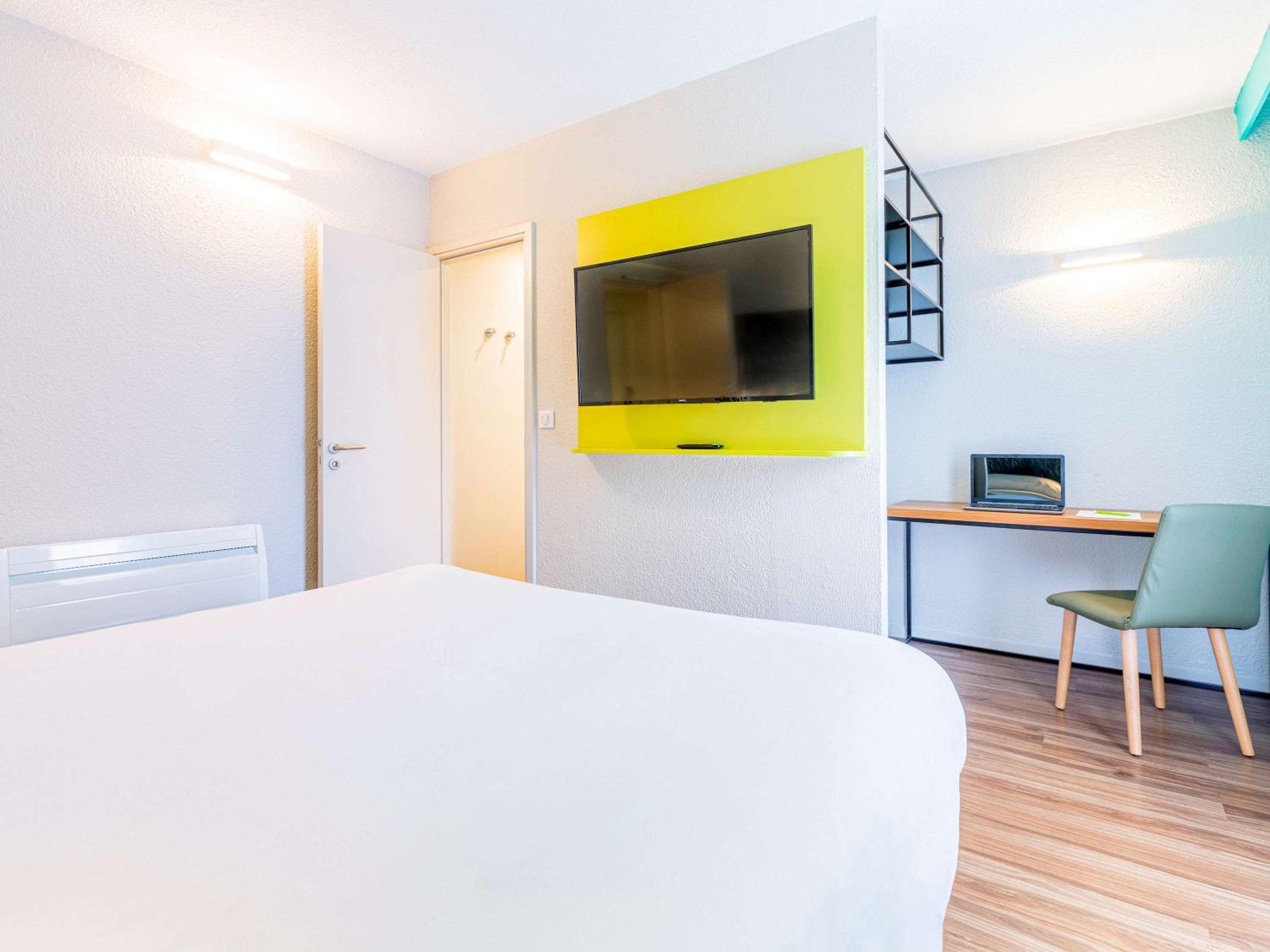Quimper Vacations - ibis Styles Quimper - Property Image 4