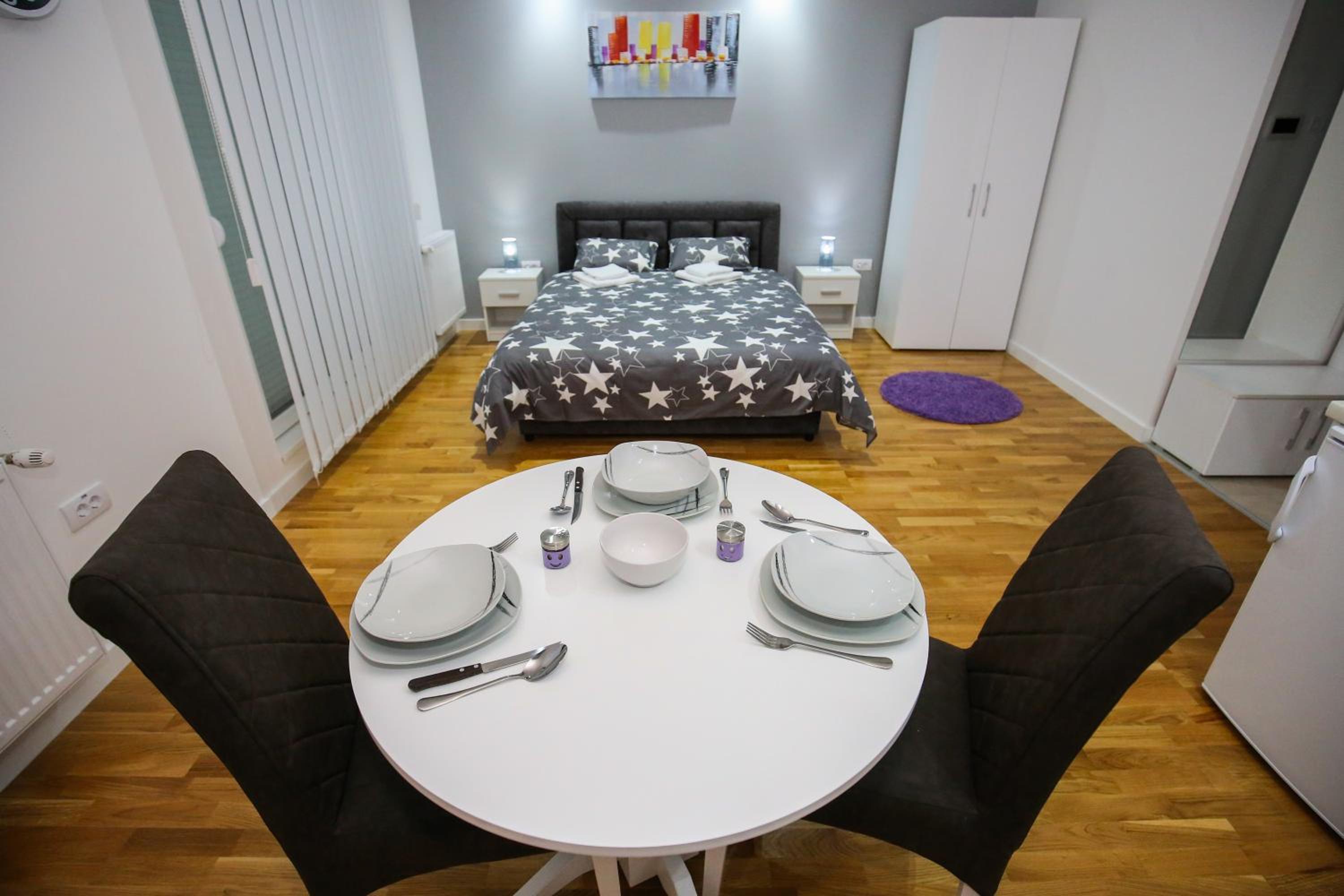 MANIROSI 3 apartman view 5