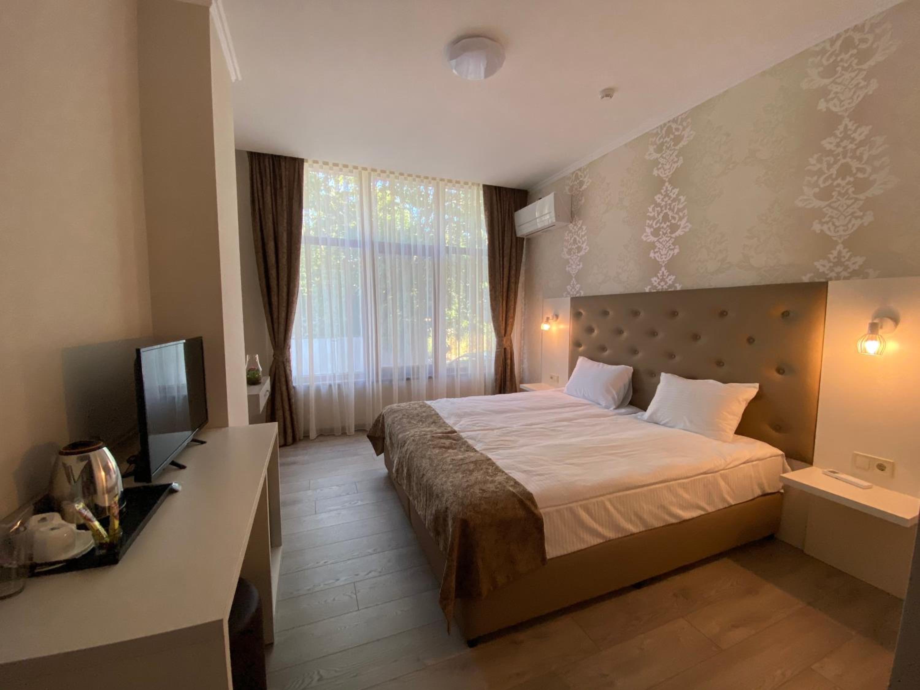 Comfort Guest Rooms
