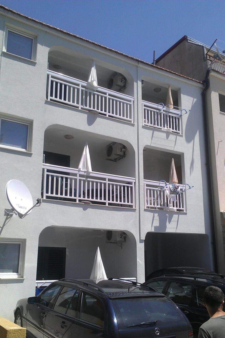 Apartmani/Sobe Dodig