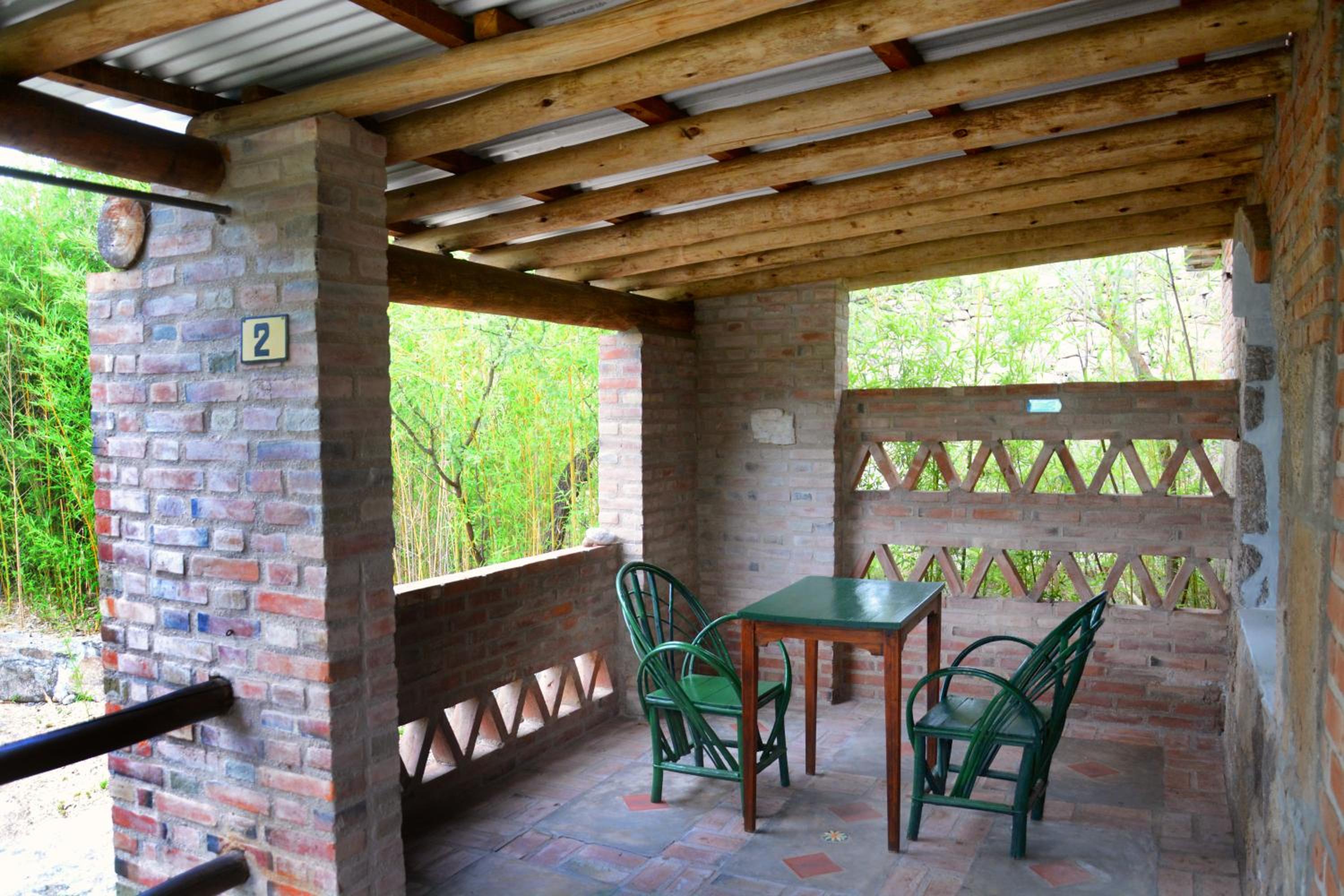 LA TOMA Complejo de Montaña - Cabañas y Habitaciones en Hosteria