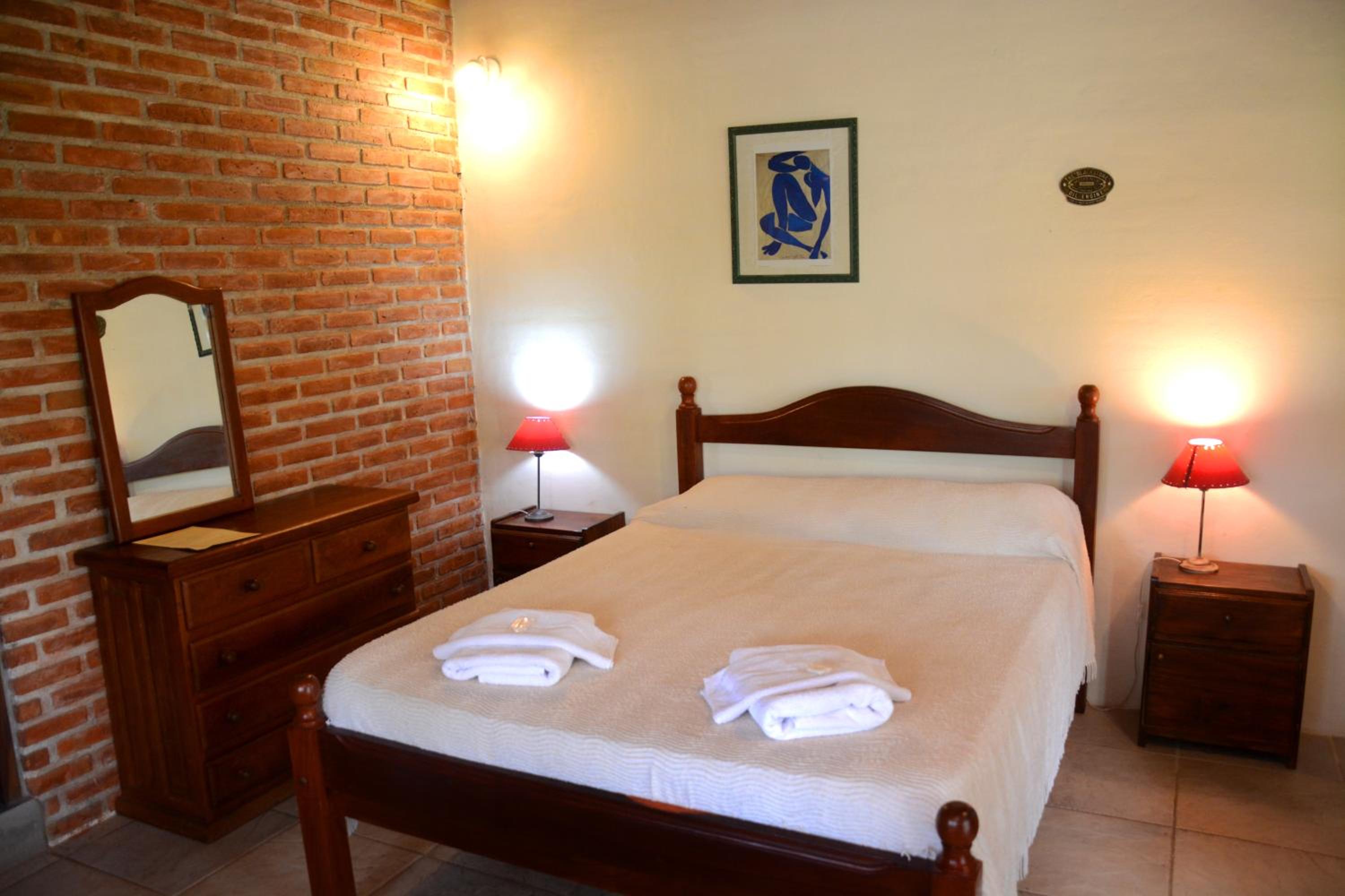 LA TOMA Complejo de Montaña - Cabañas y Habitaciones en Hosteria