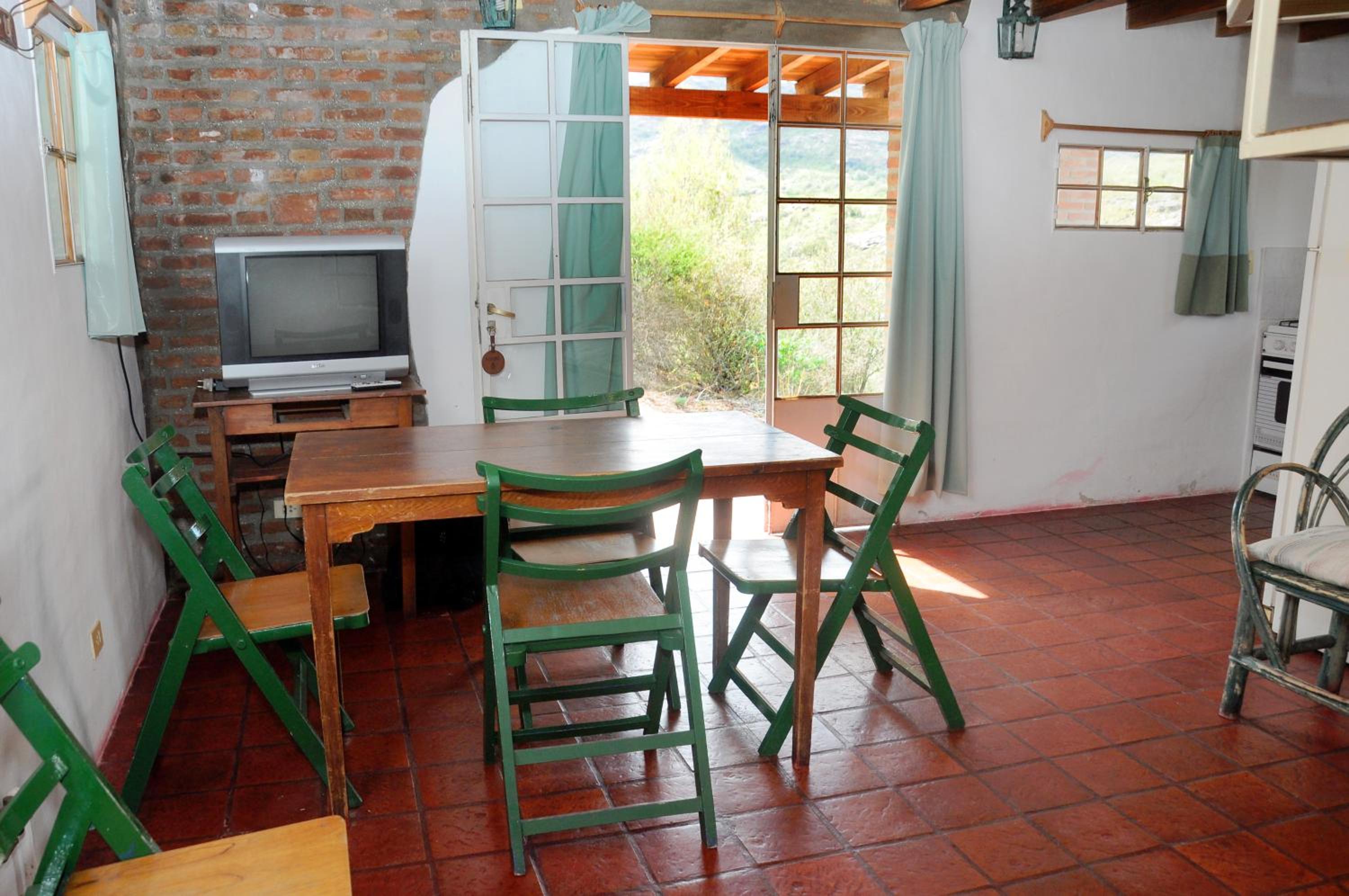 LA TOMA Complejo de Montaña - Cabañas y Habitaciones en Hosteria