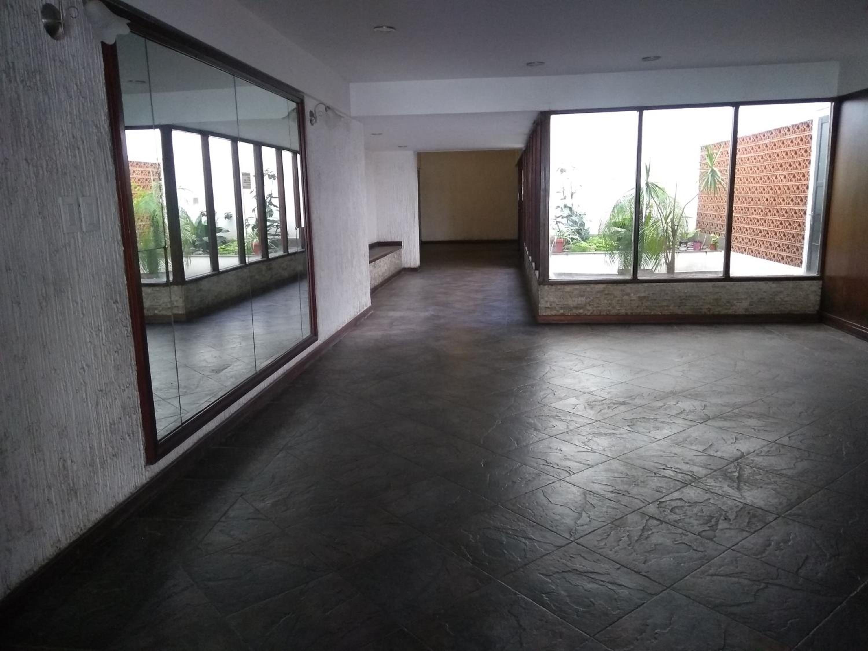 EF Departamentos Centro con Cochera