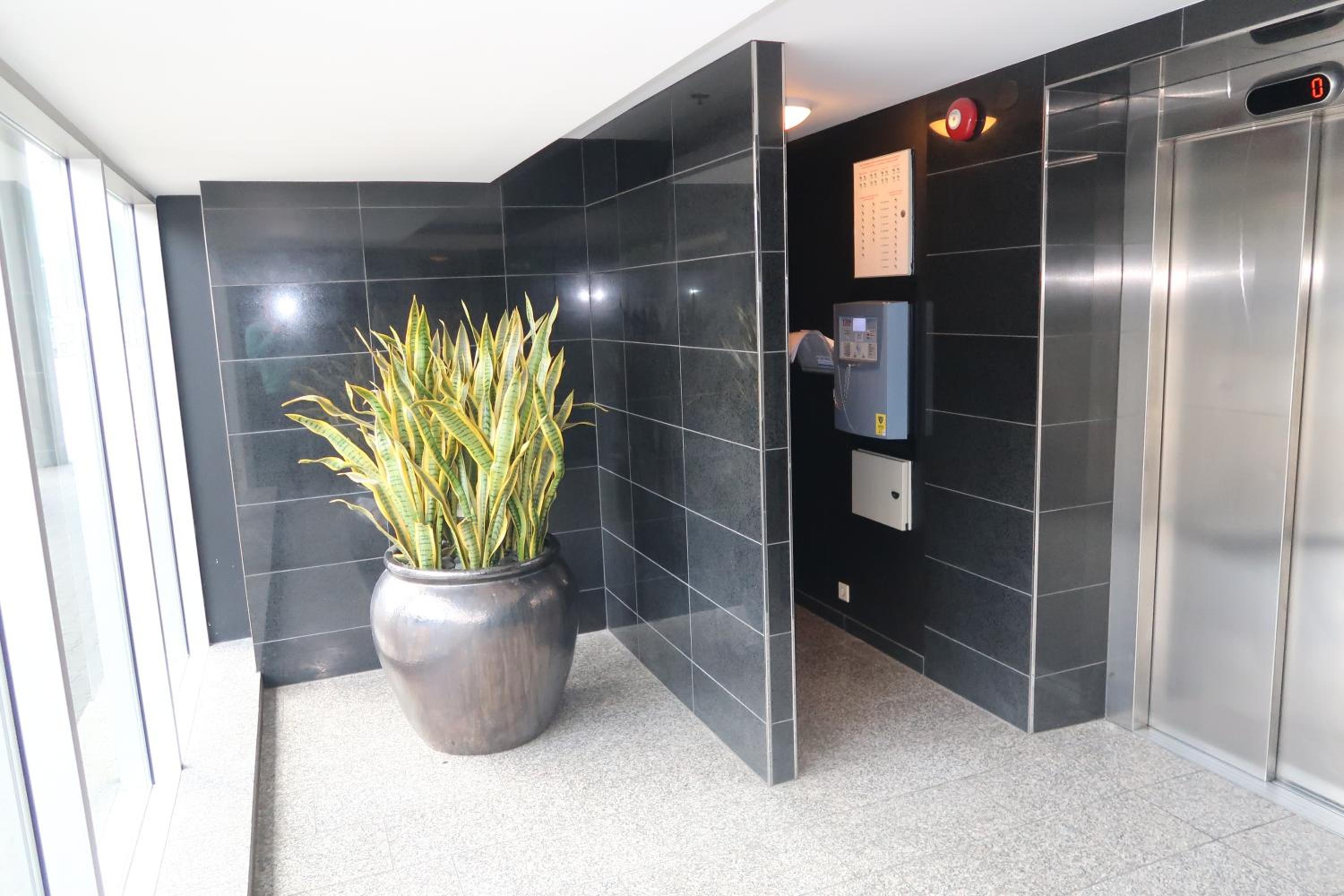 Tallinn Vacations - Adelle Apartments Viru Keskuses, 9-th floor - Property Image 1