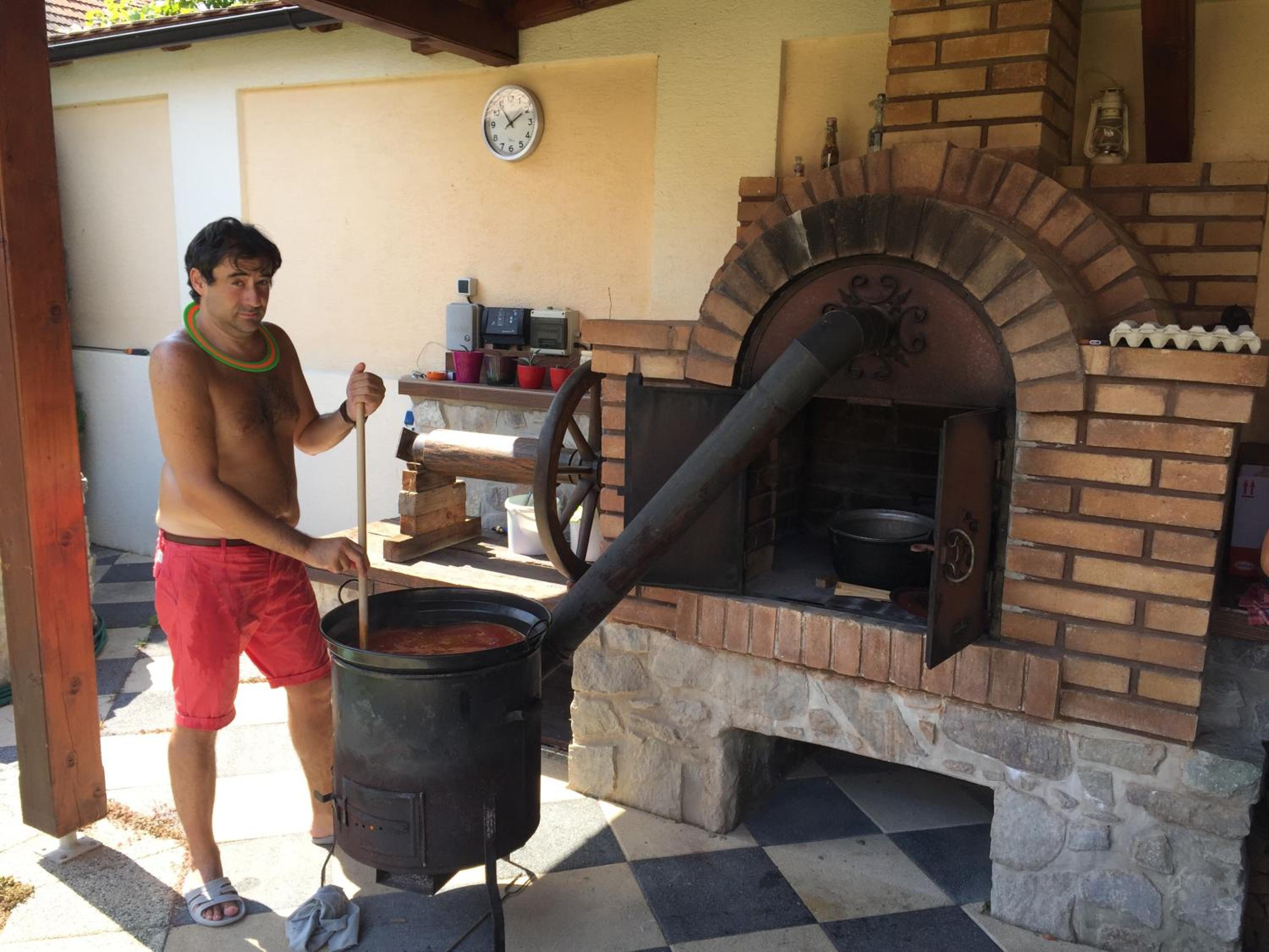 Photo 9