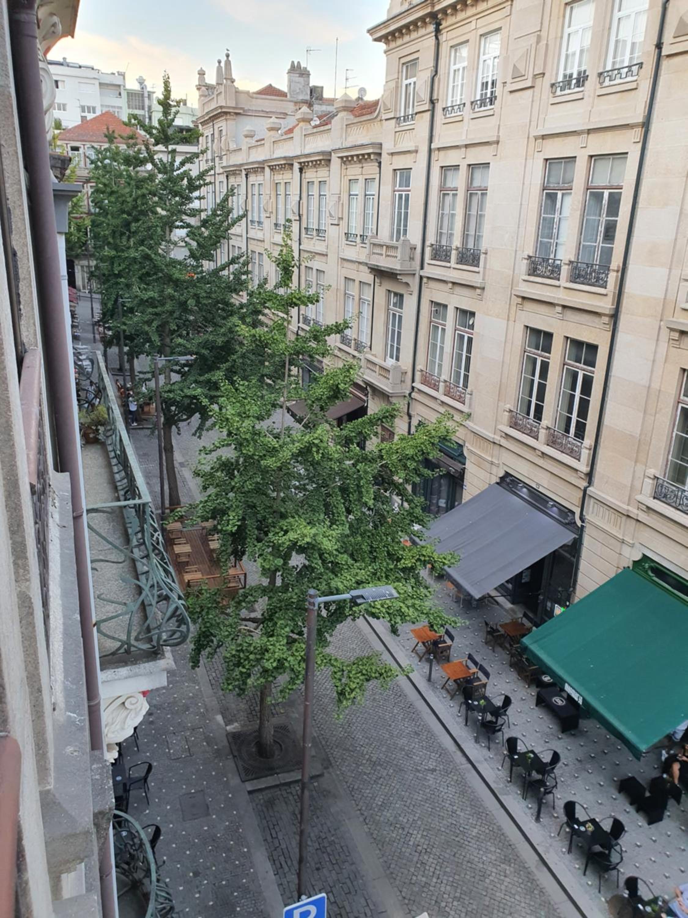 Central & Charming Clérigos Appartments view 3
