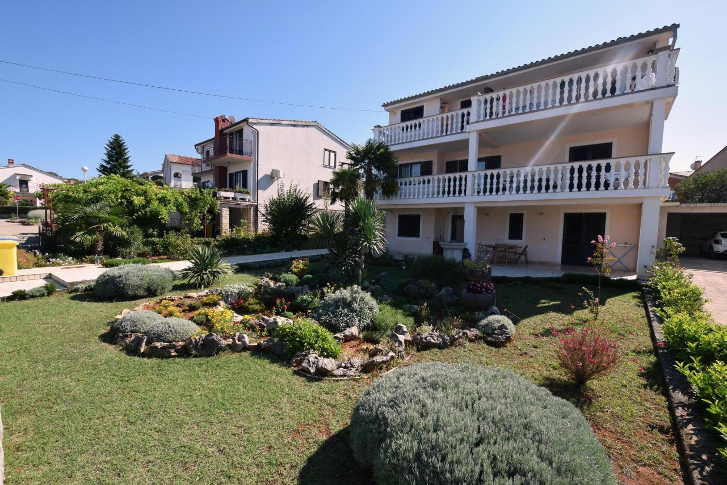 Apartments Marinela view 2