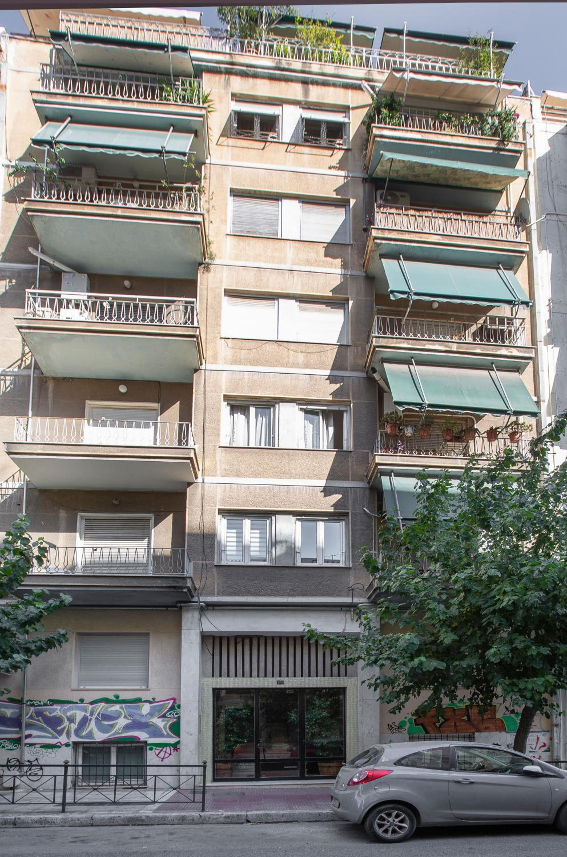Isora Apartment by GHH