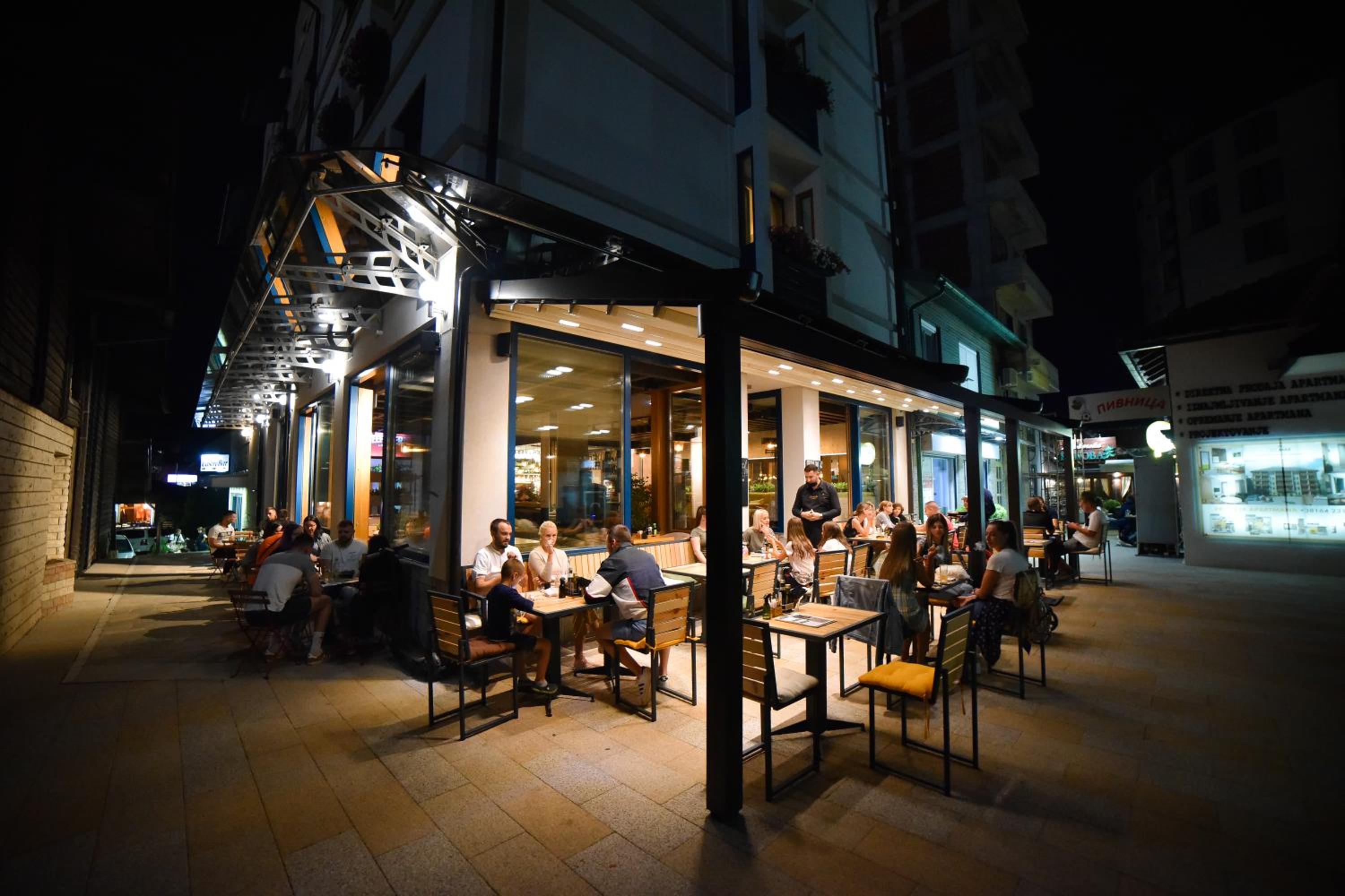 dining