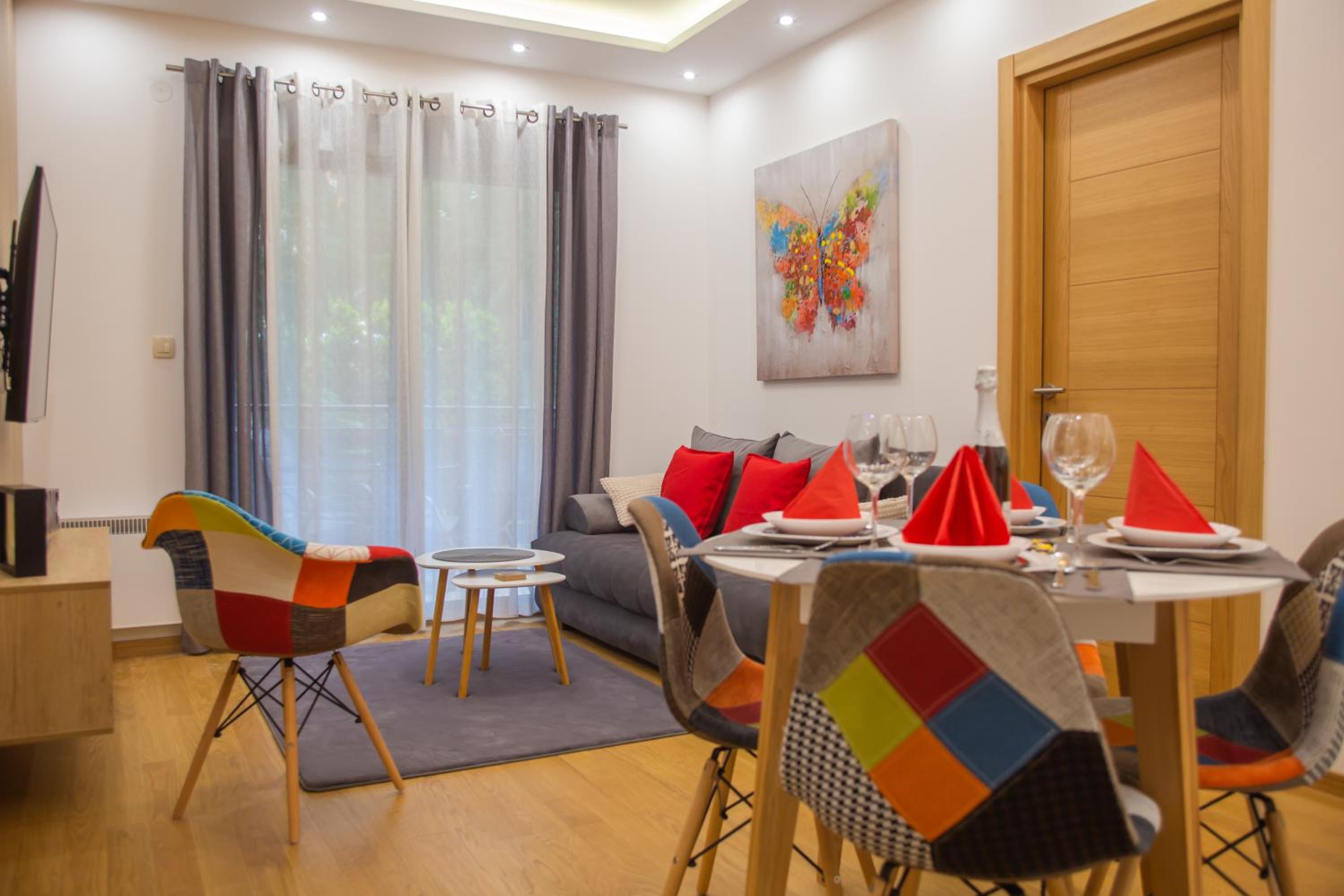 Vila Pekovic green-Apartman PAMA view 5