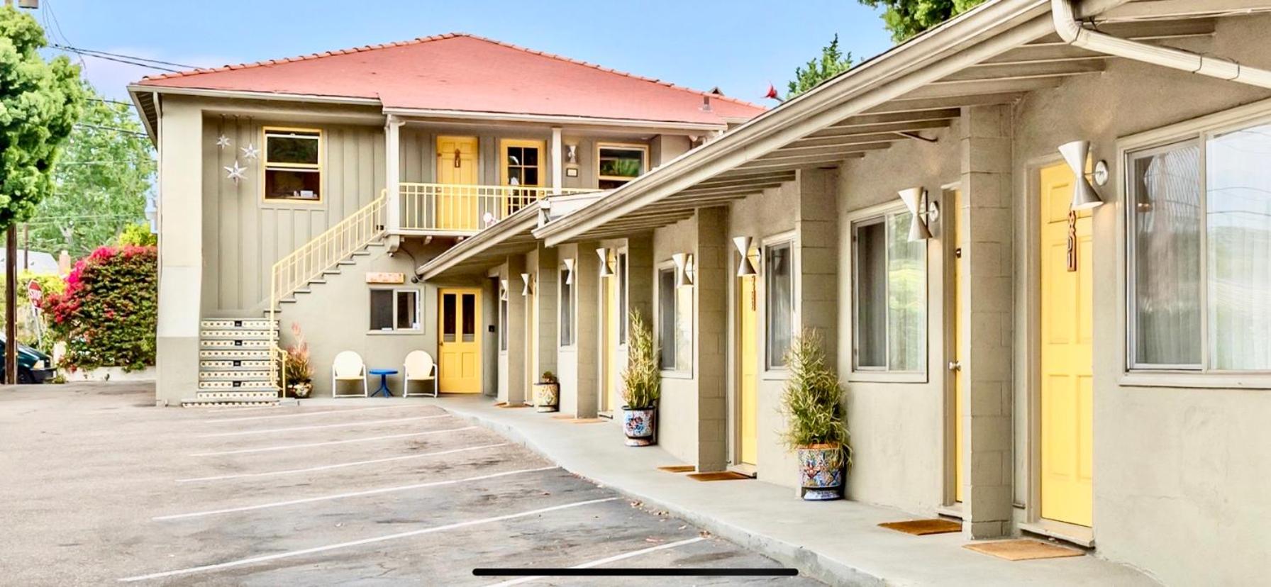 Hotel Agave Inn - Image 1