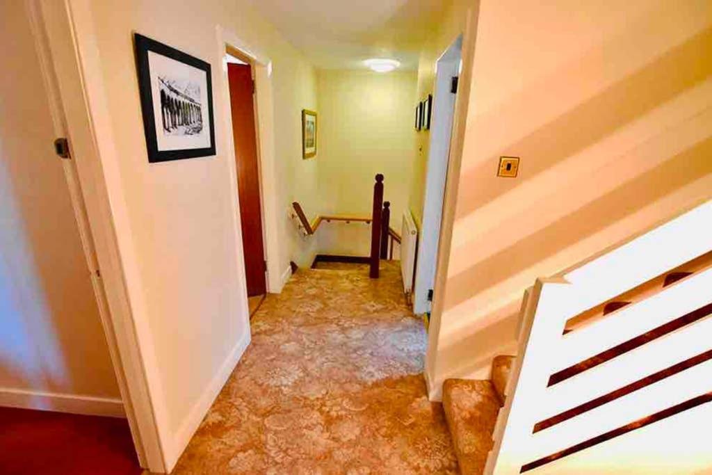 Aldourie Guest House